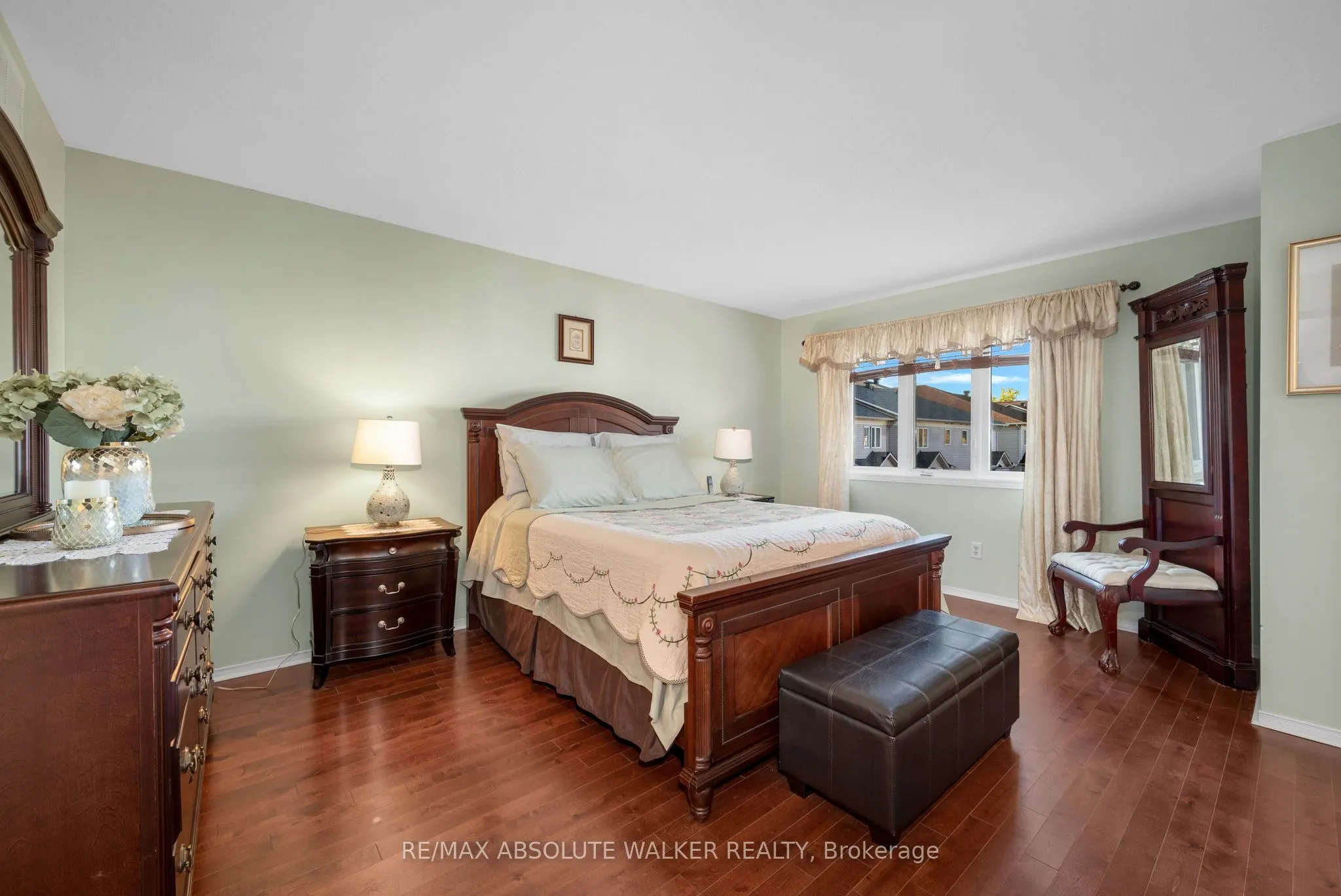 607 Aquaview Drive
