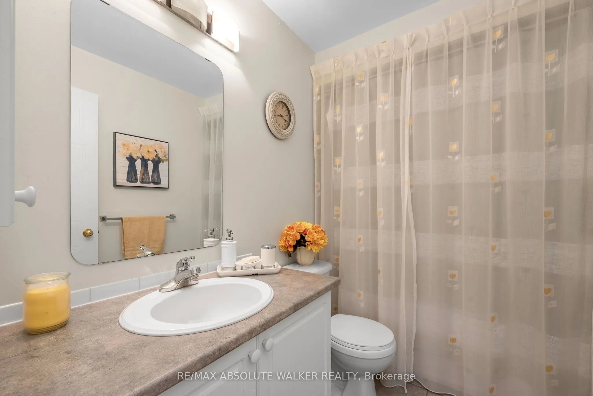 607 Aquaview Drive