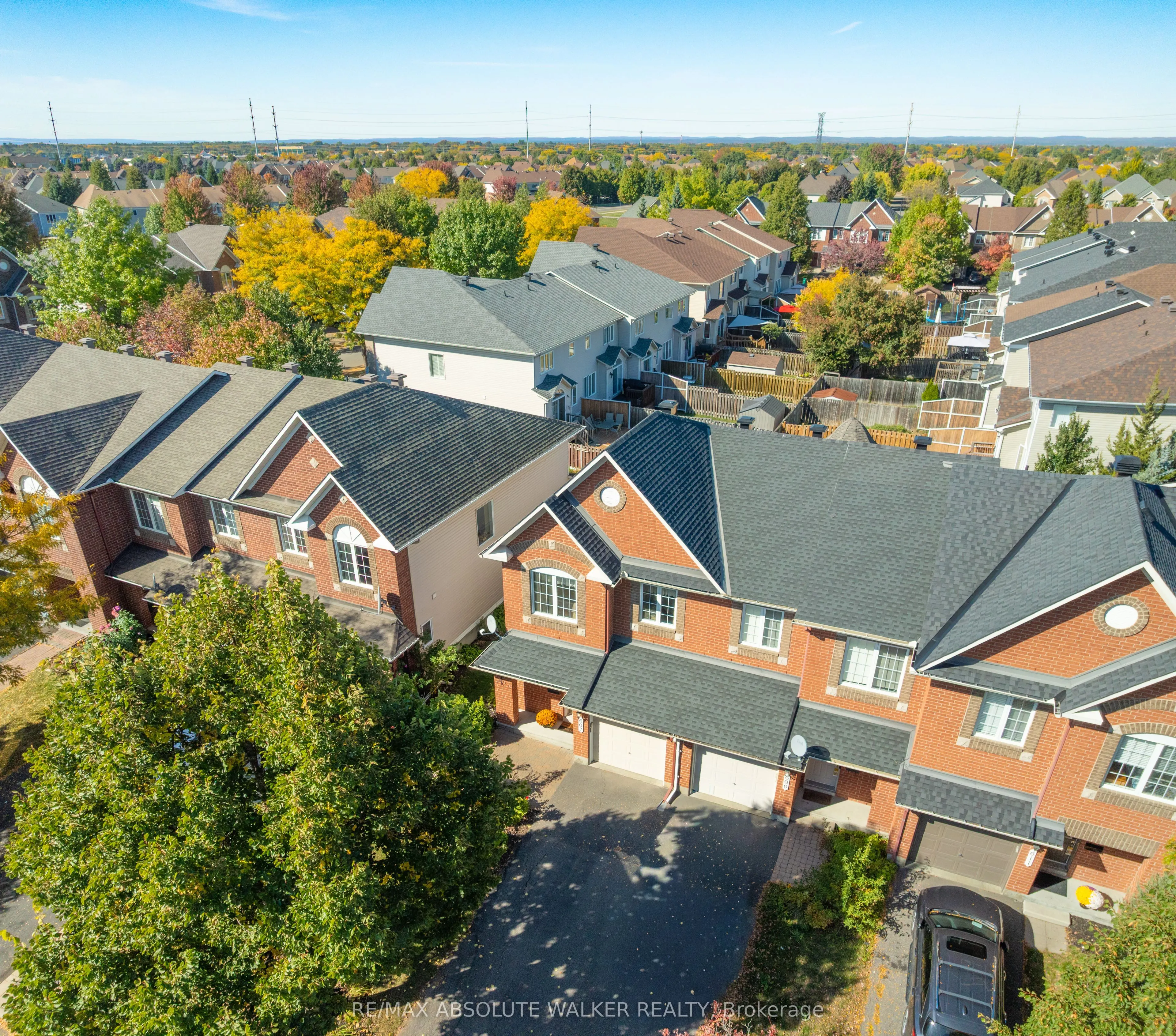 607 Aquaview Drive