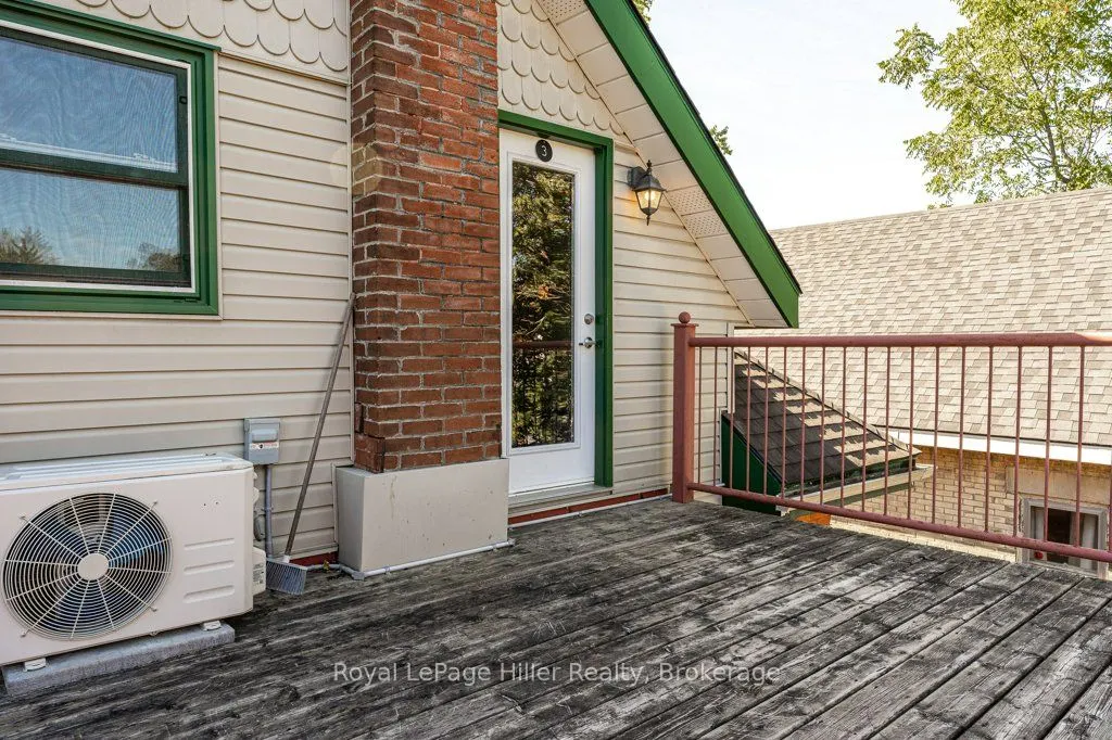 112 Huron Street