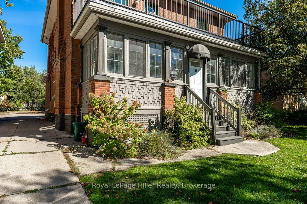 112 Huron Street