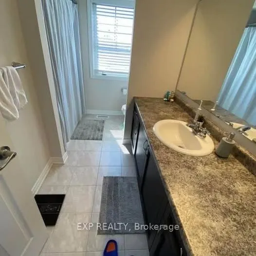 100 Cranesbill Road