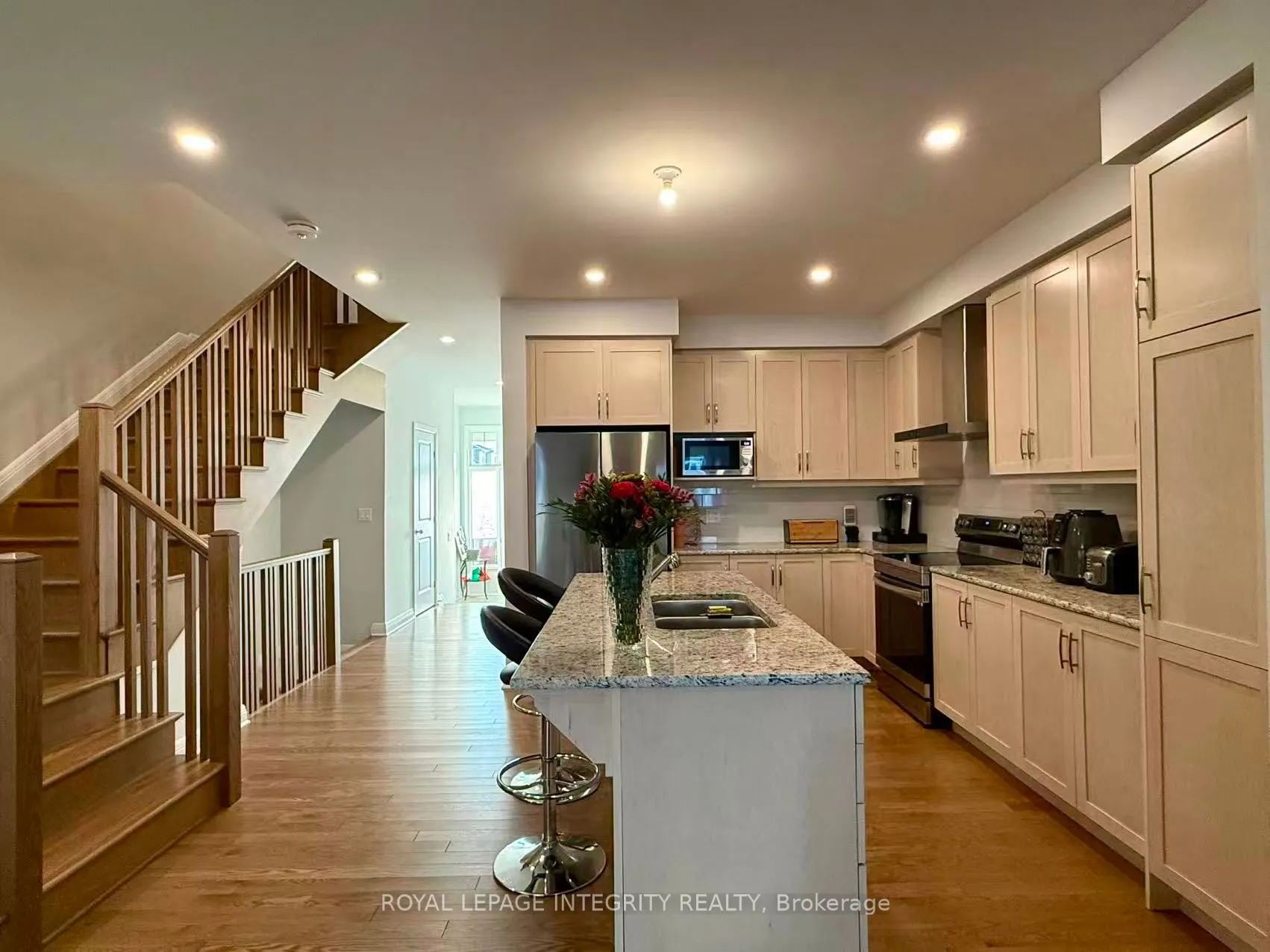 519 Hitzlay Terrace