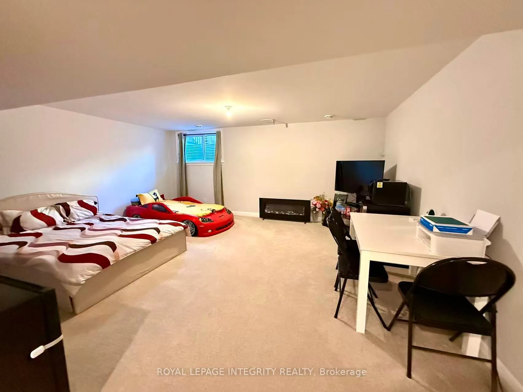 519 Hitzlay Terrace