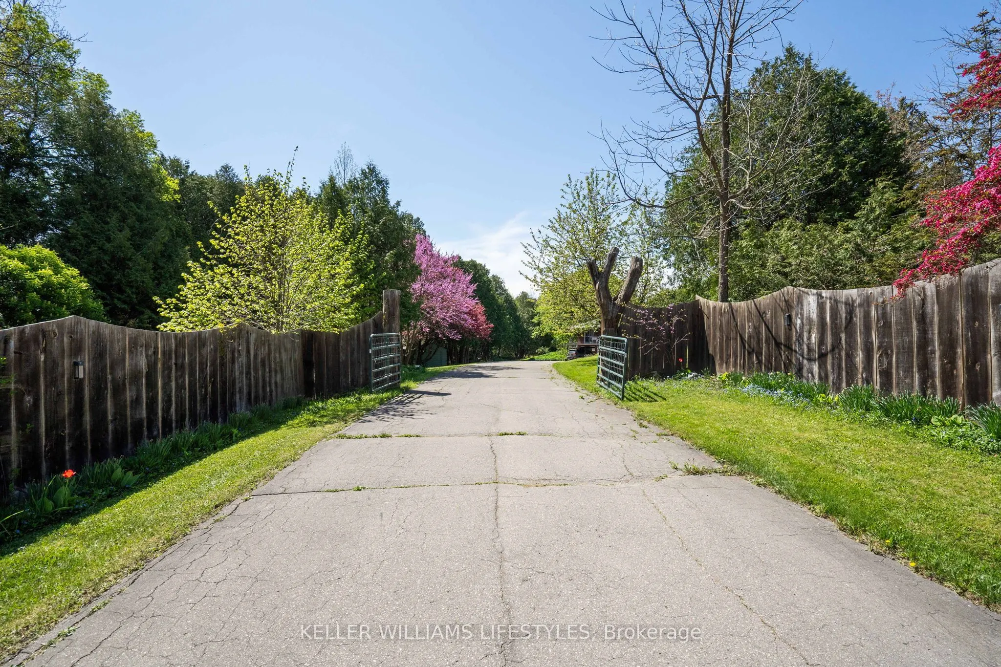 15083 Medway Road