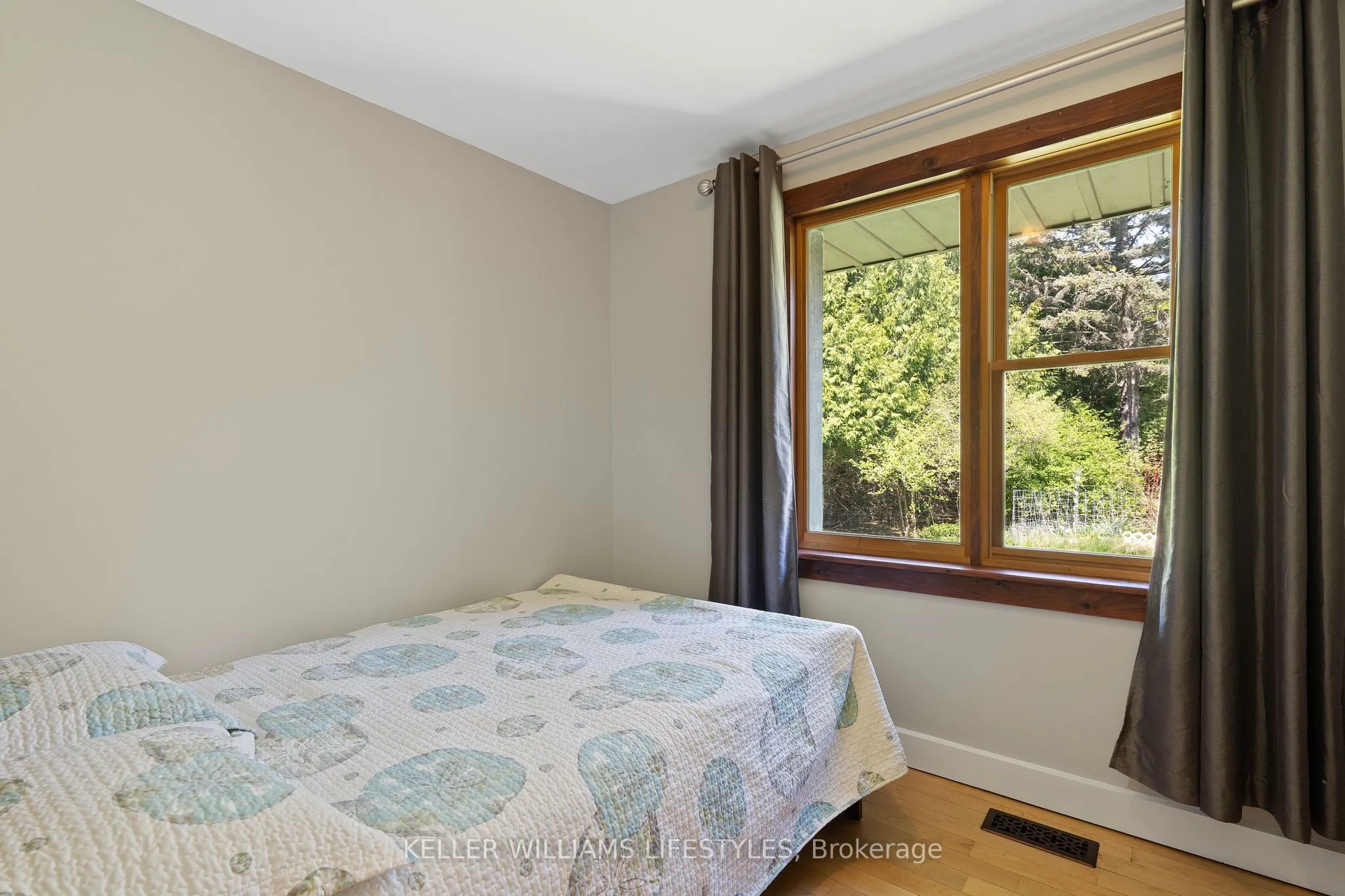 15083 Medway Road