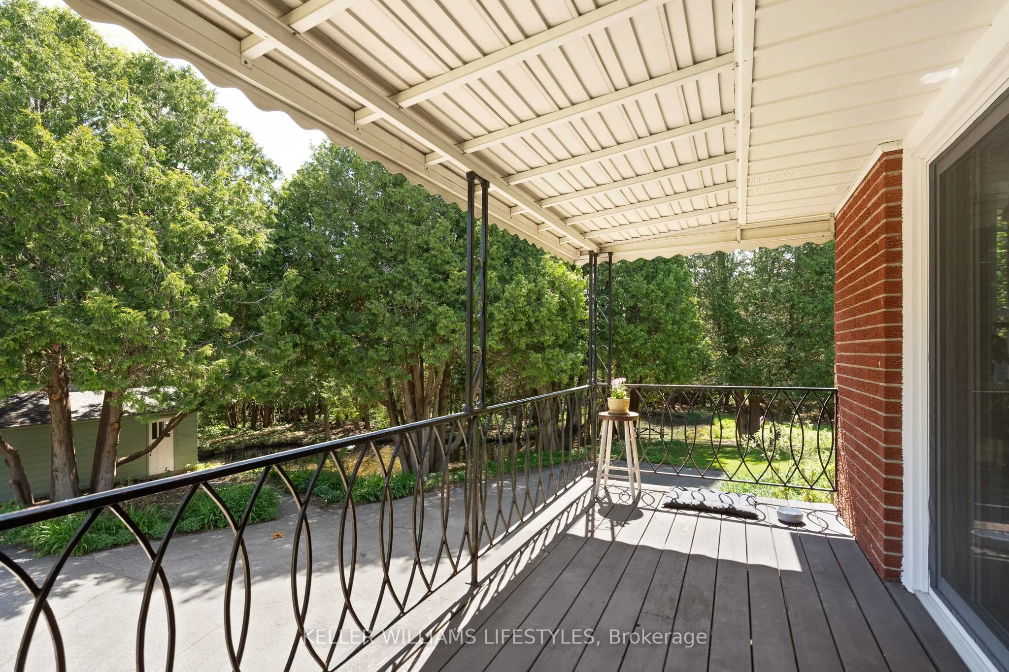 15083 Medway Road