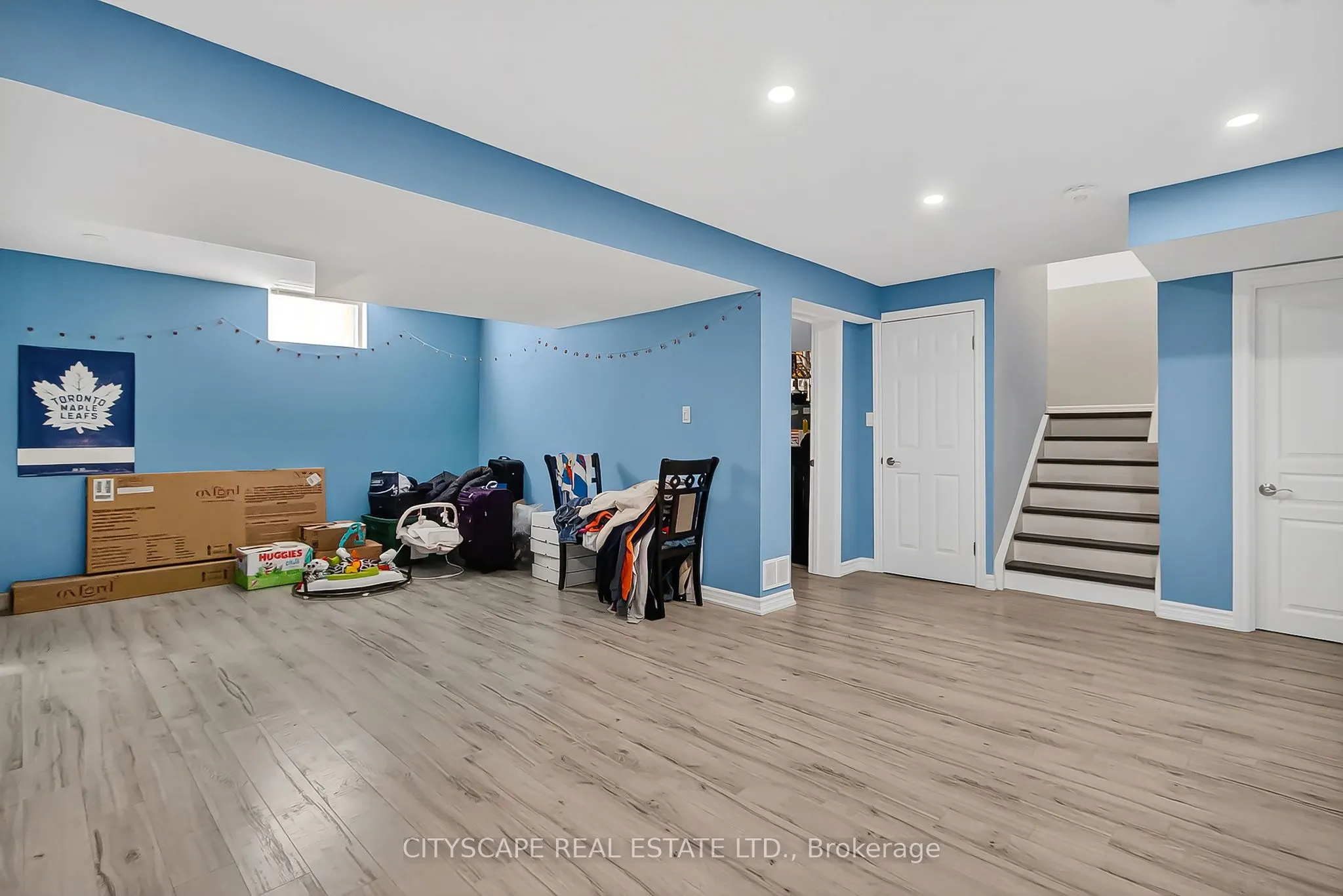1865 Bayswater Crescent