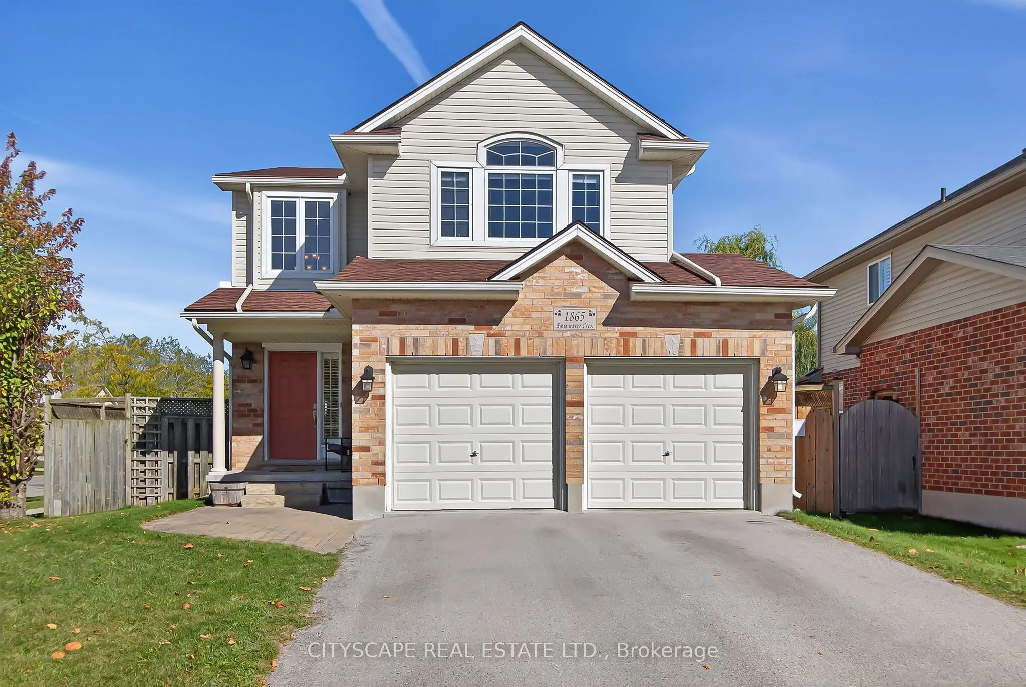 1865 Bayswater Crescent