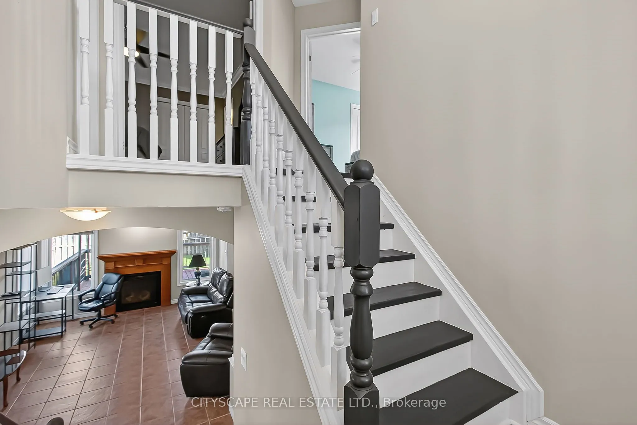1865 Bayswater Crescent