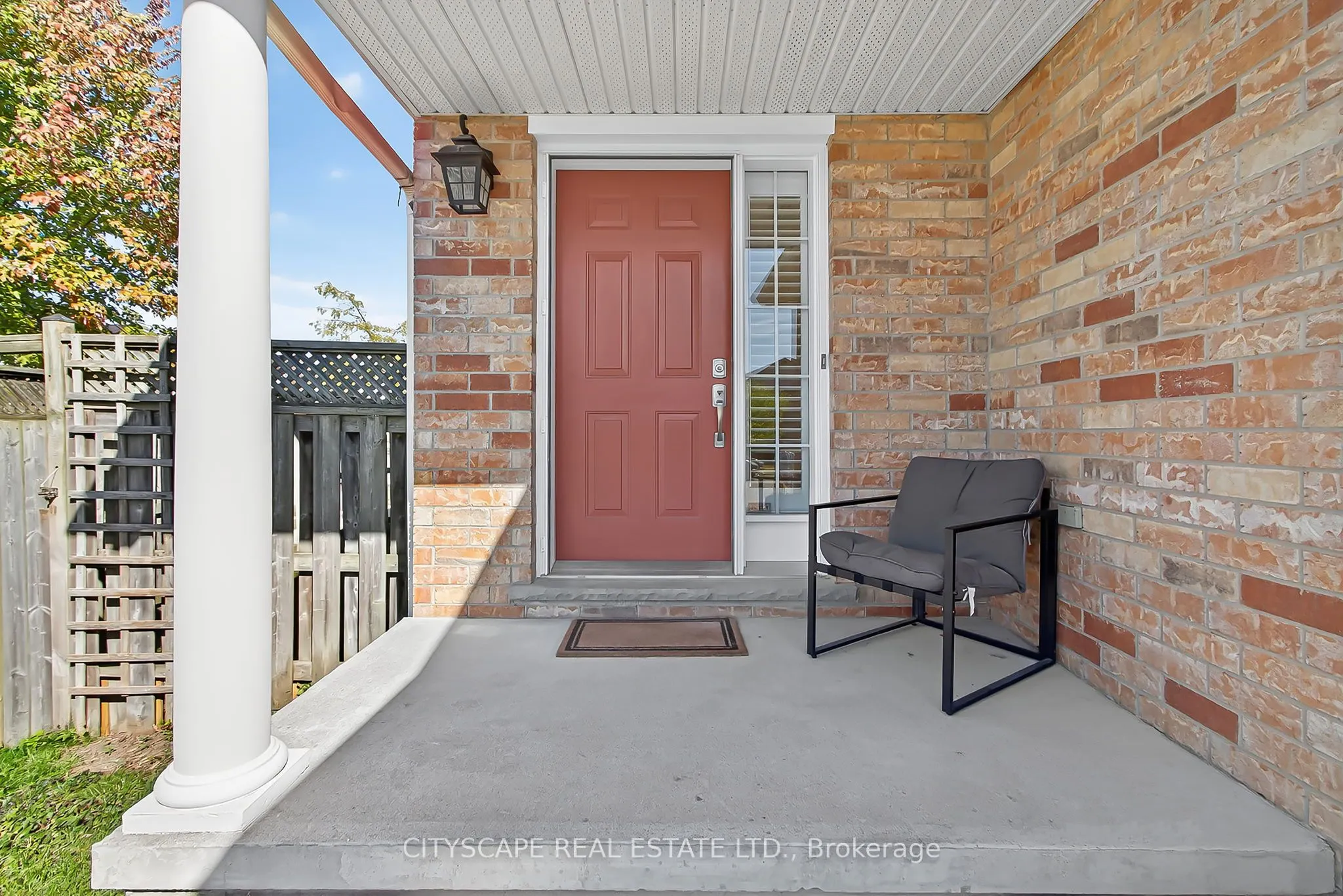 1865 Bayswater Crescent