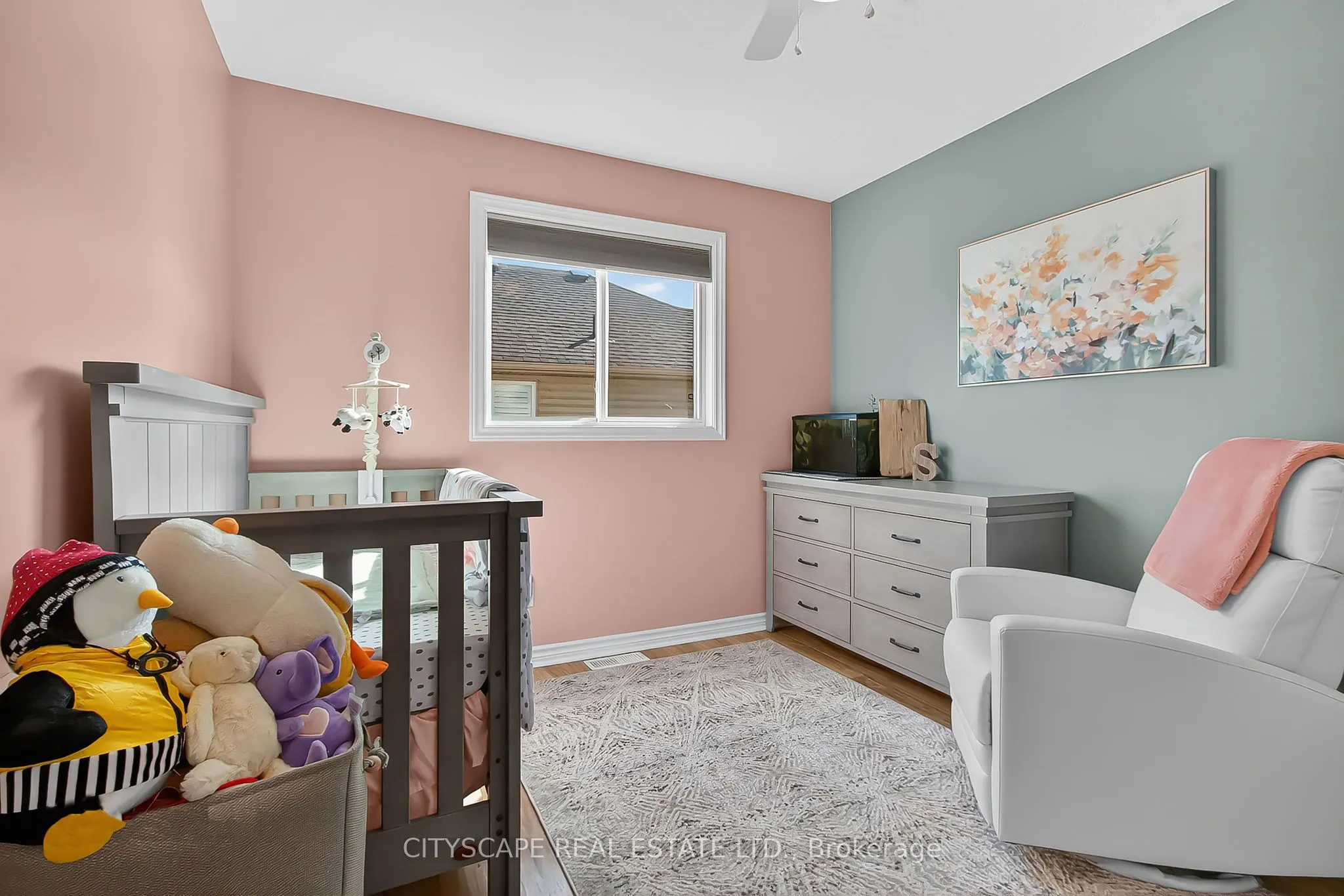 1865 Bayswater Crescent