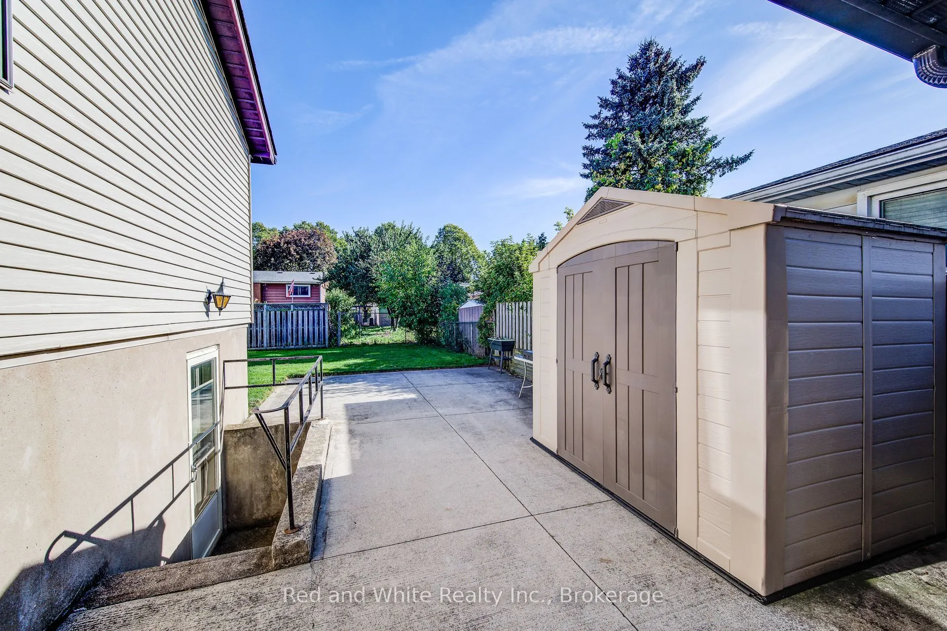 53 Belwood Crescent