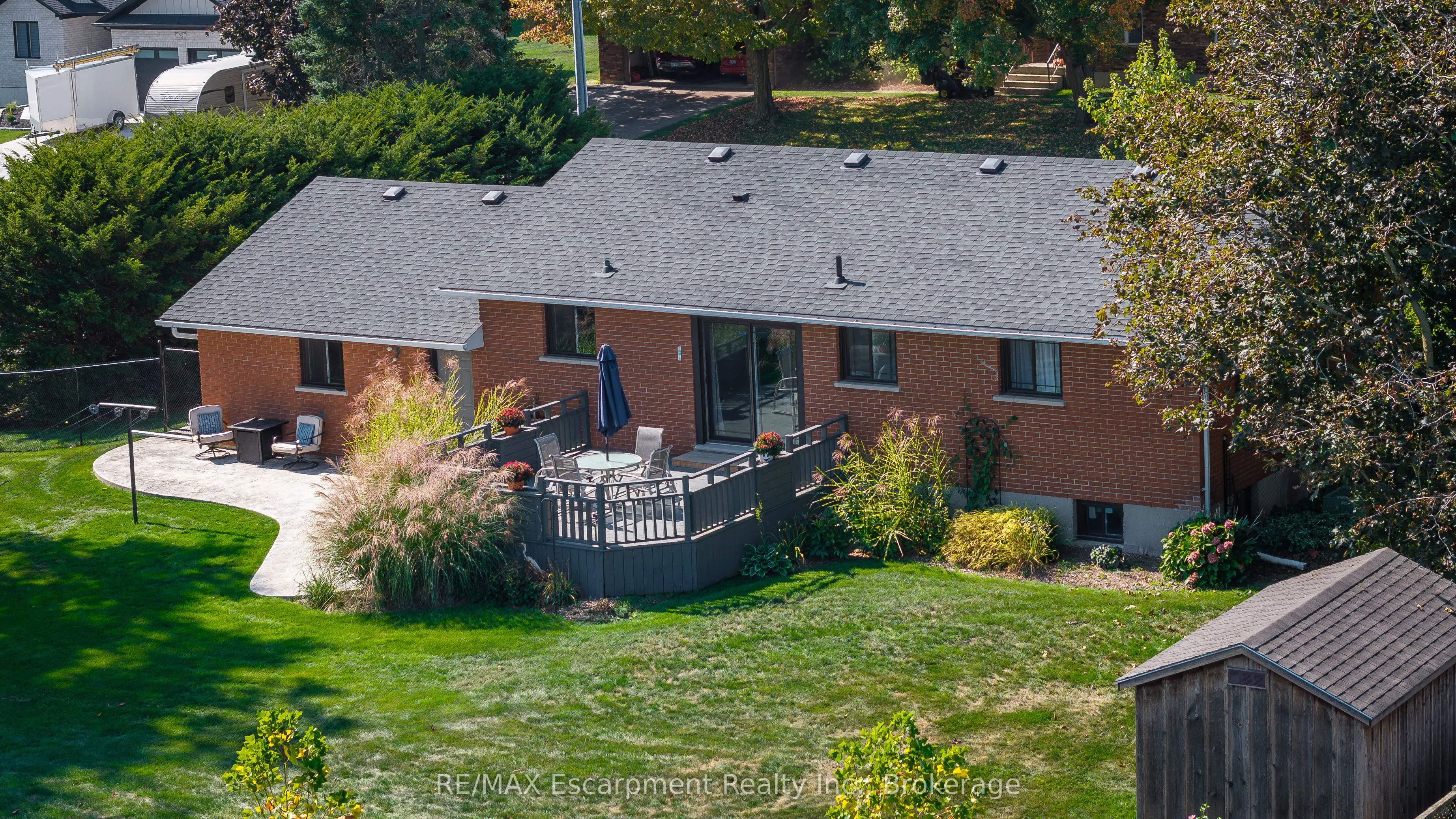 35 Tanager Drive