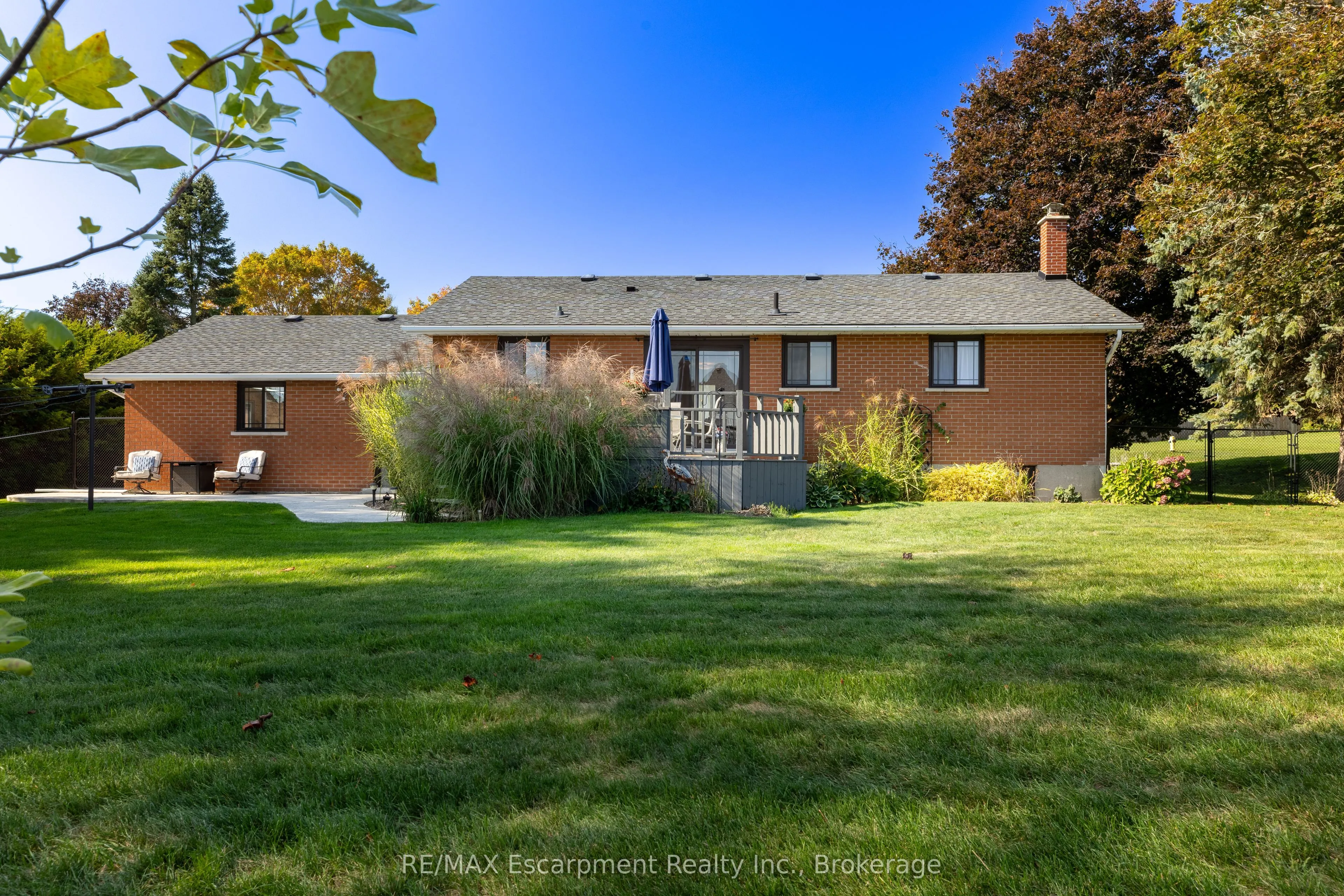 35 Tanager Drive