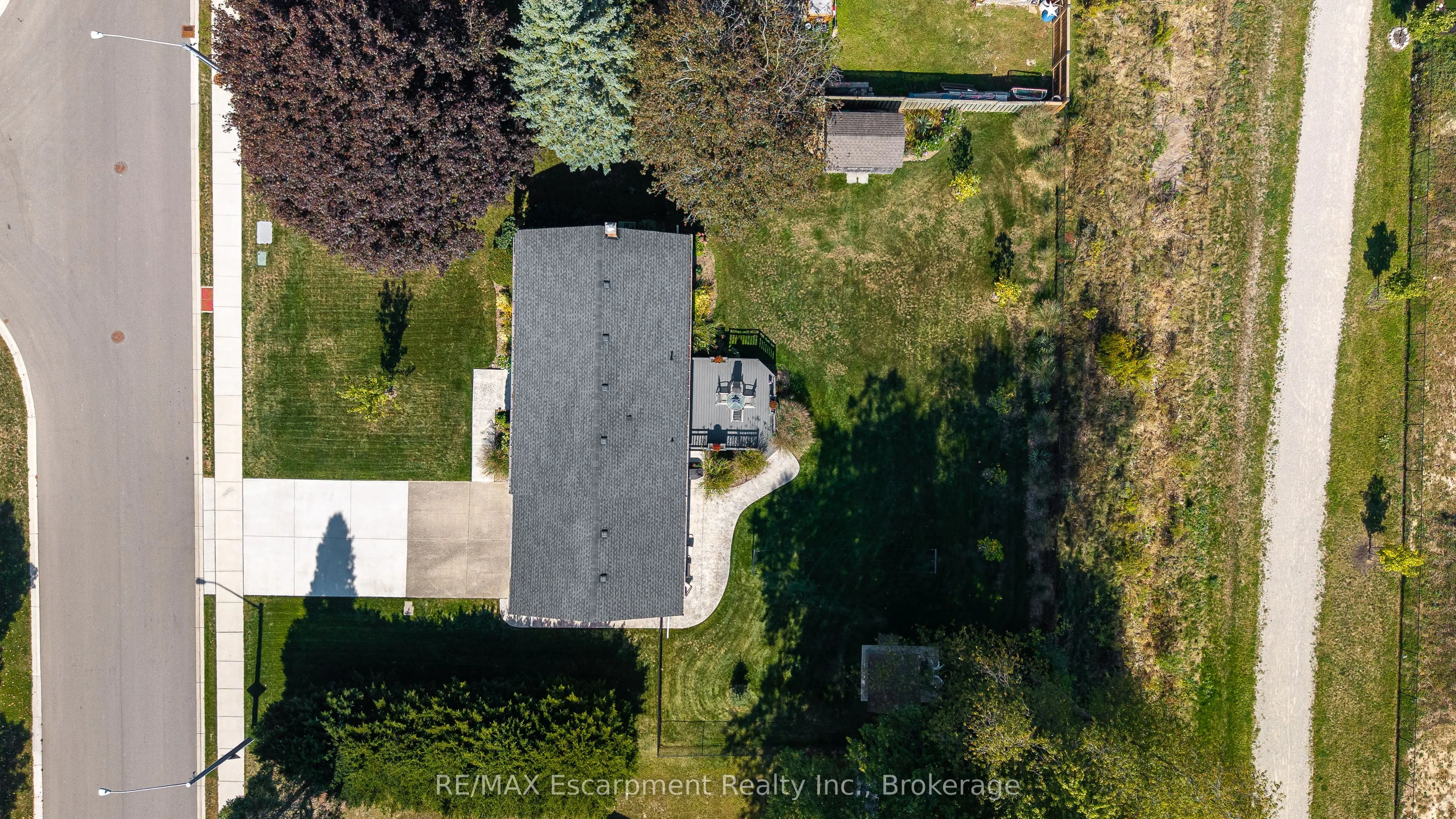 35 Tanager Drive