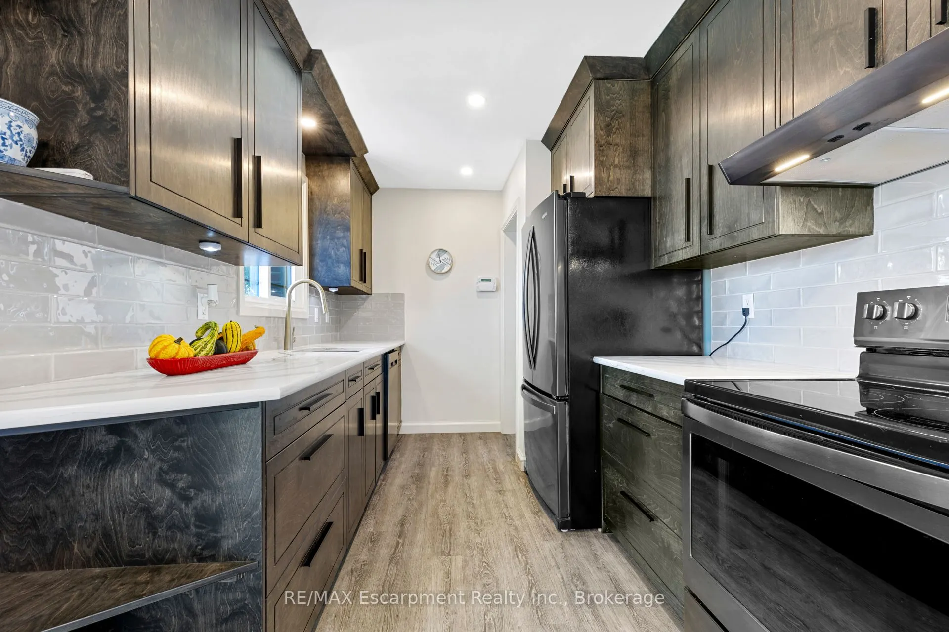 35 Tanager Drive