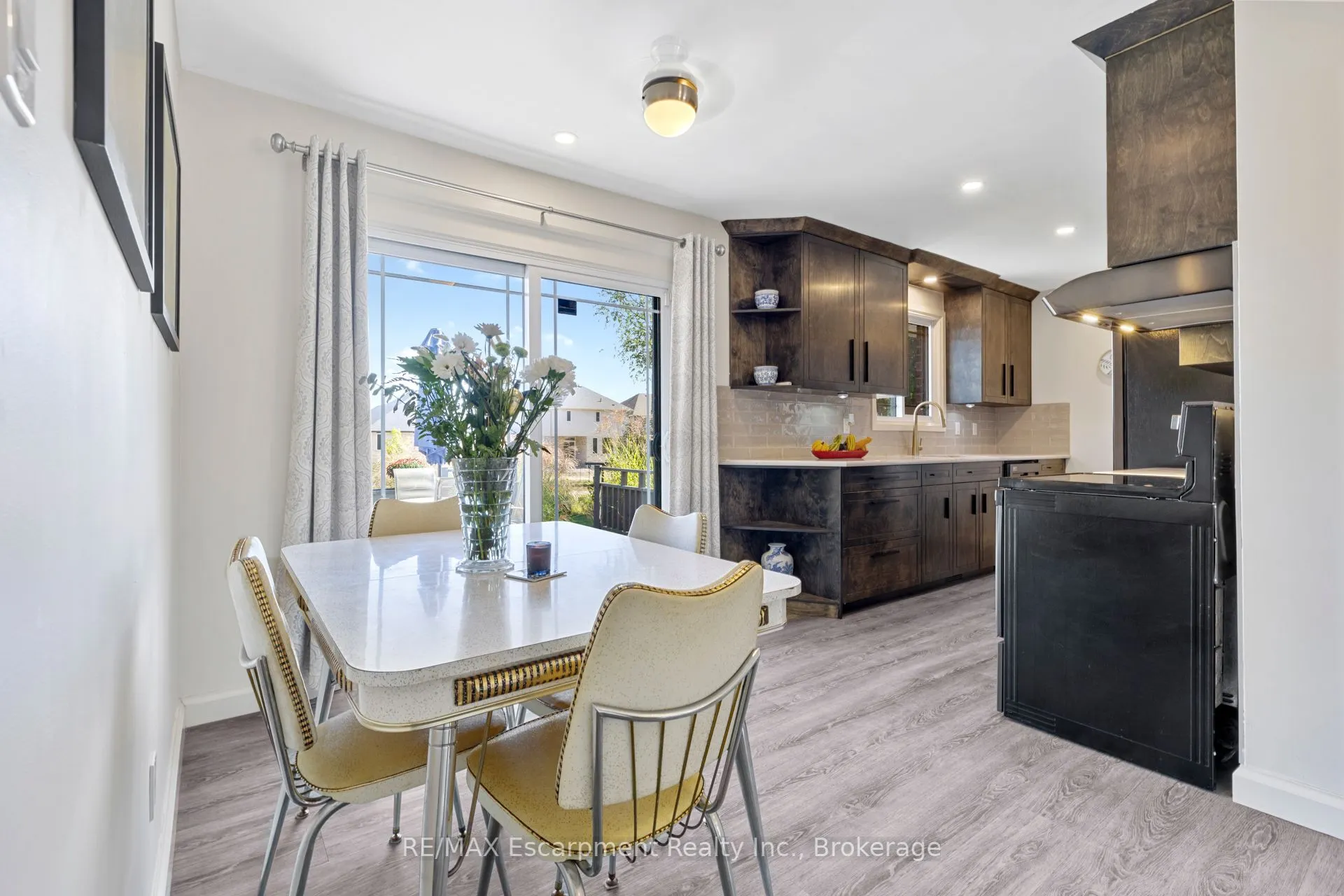 35 Tanager Drive