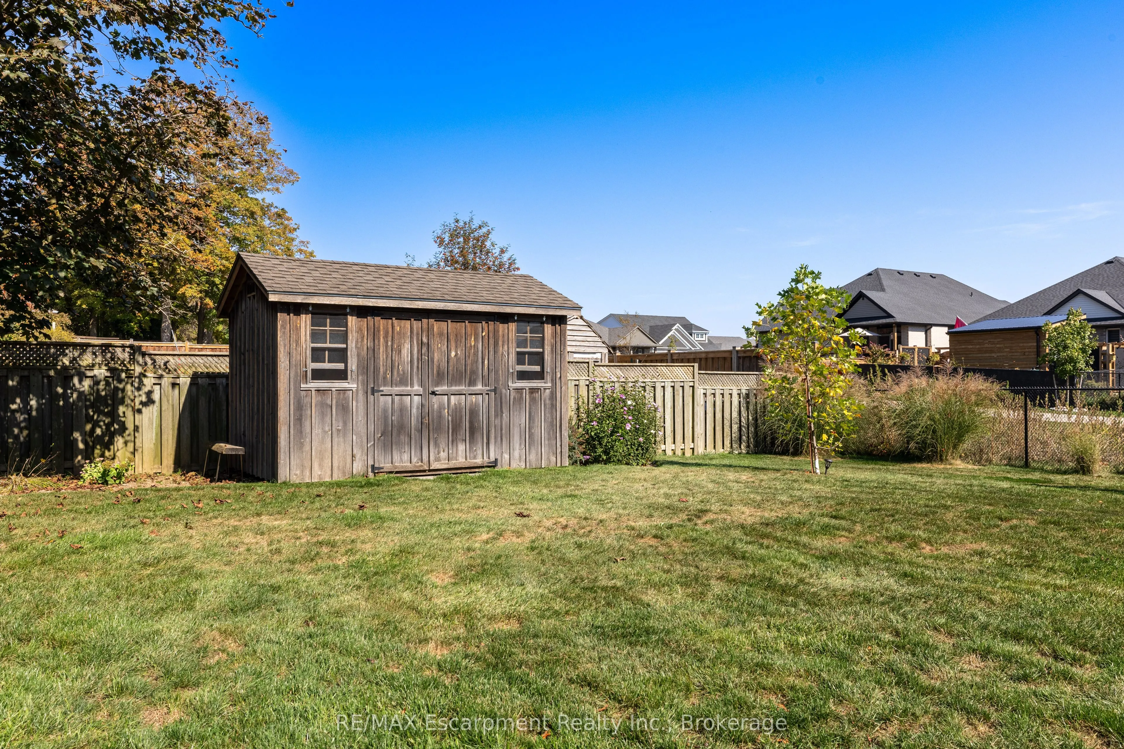35 Tanager Drive