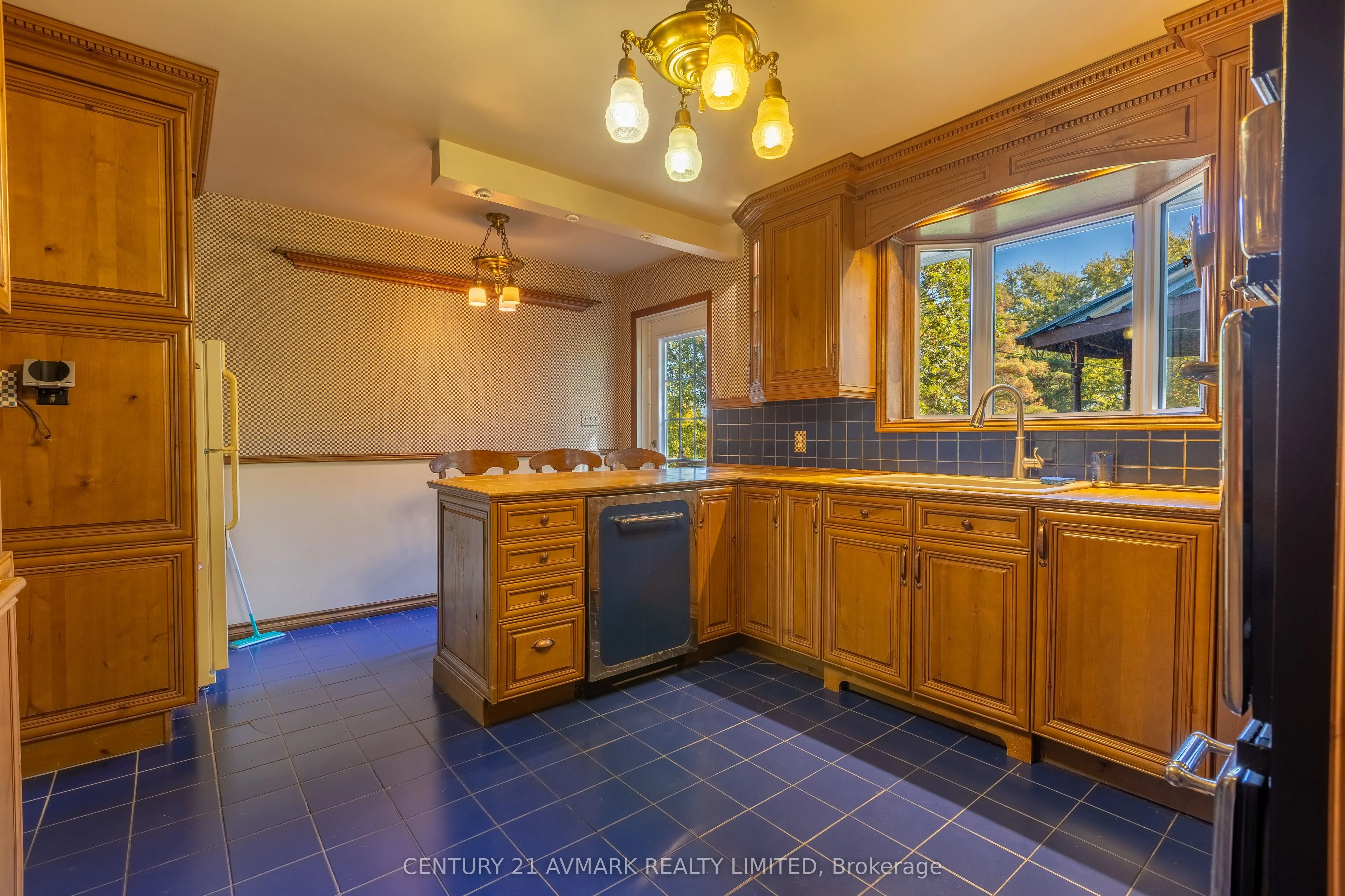 382 Doan's Ridge Road