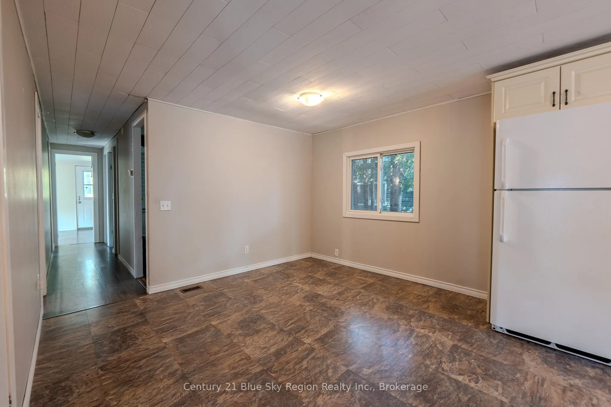 25 Hillcrest Drive