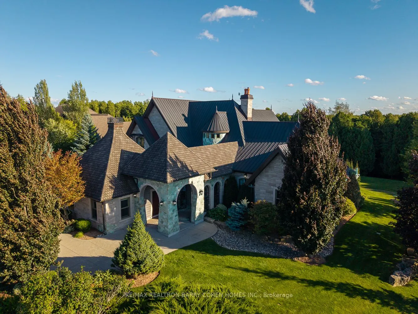 35 Daymond Drive
