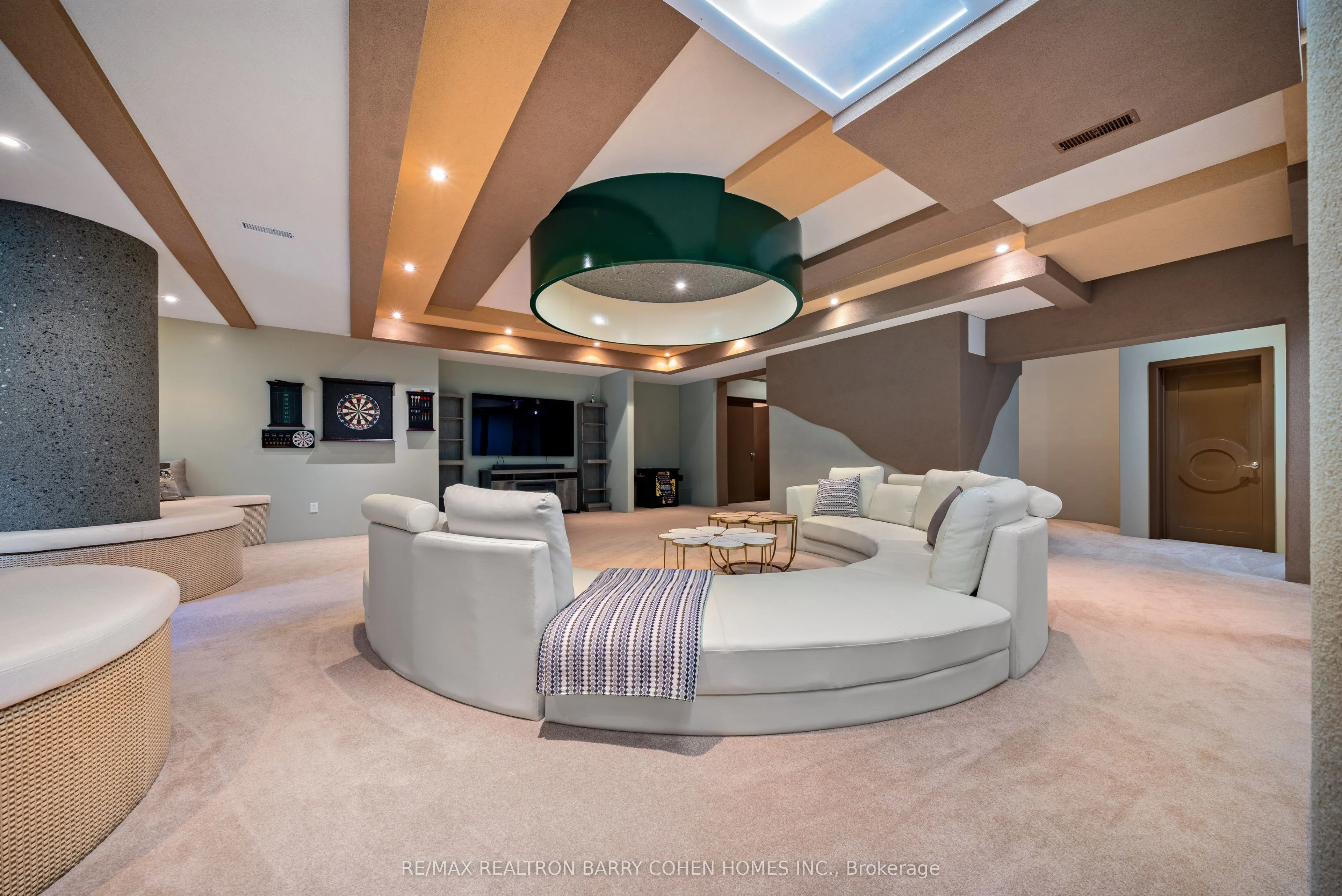 35 Daymond Drive