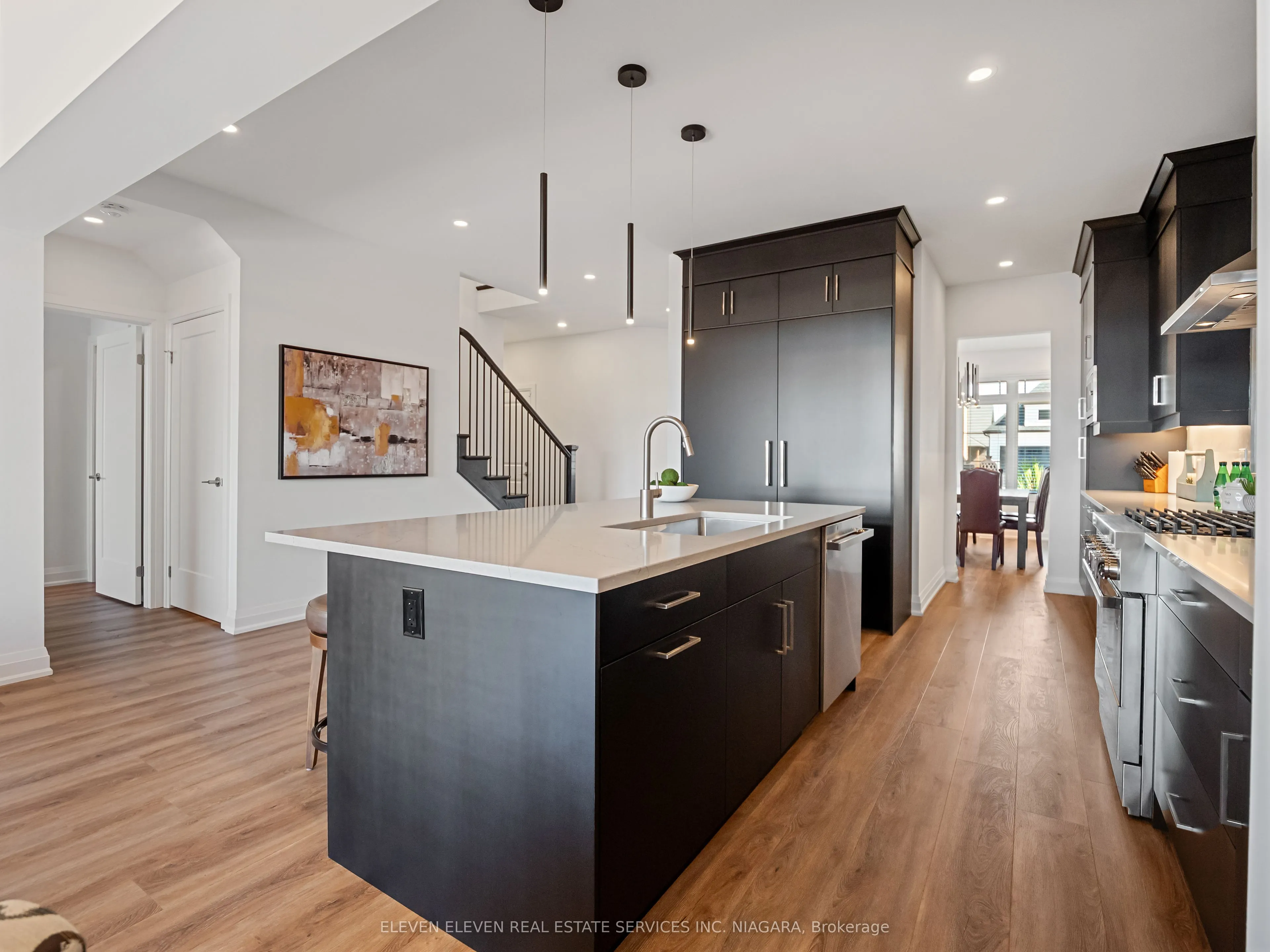 7483 Sherrilee Crescent