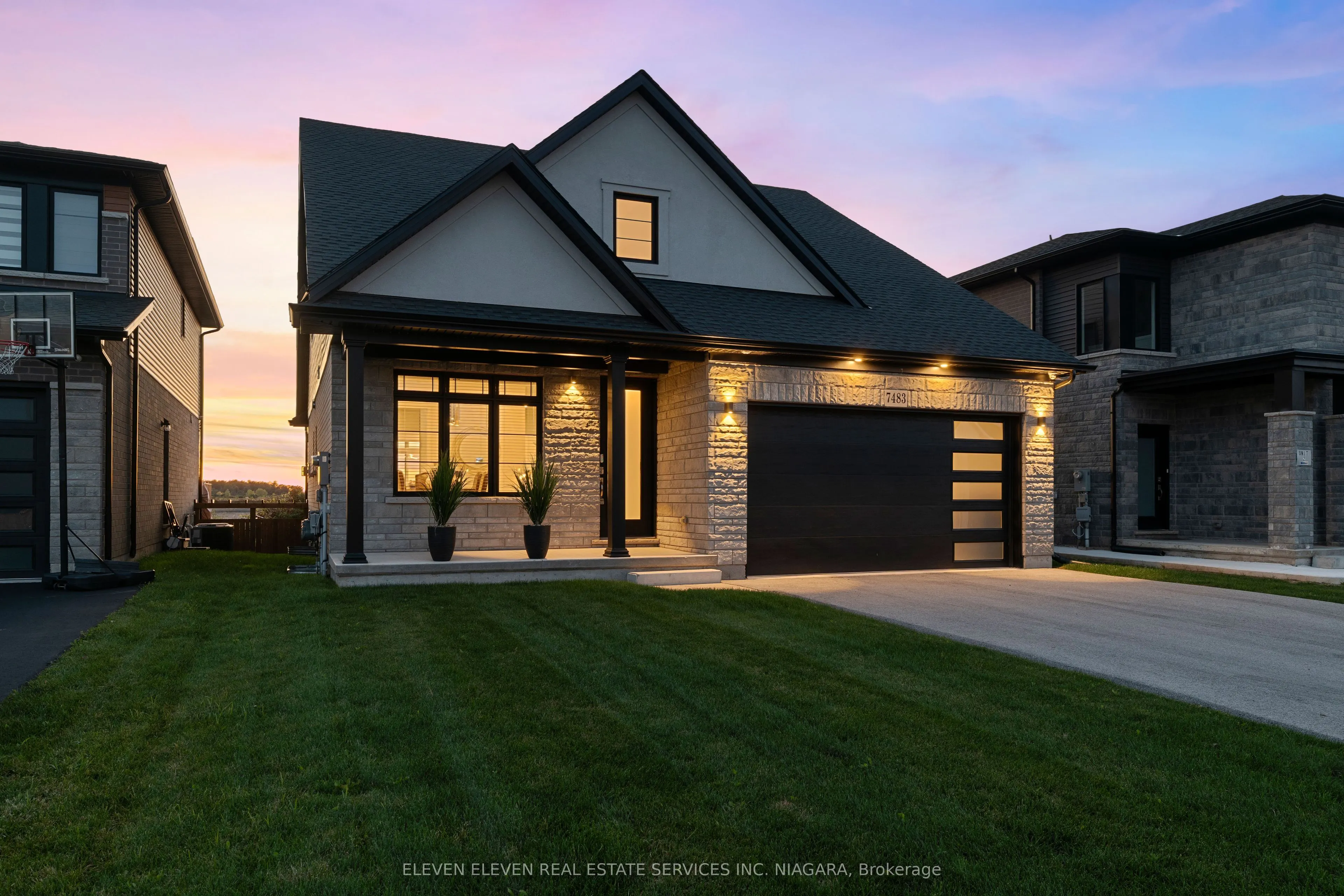7483 Sherrilee Crescent