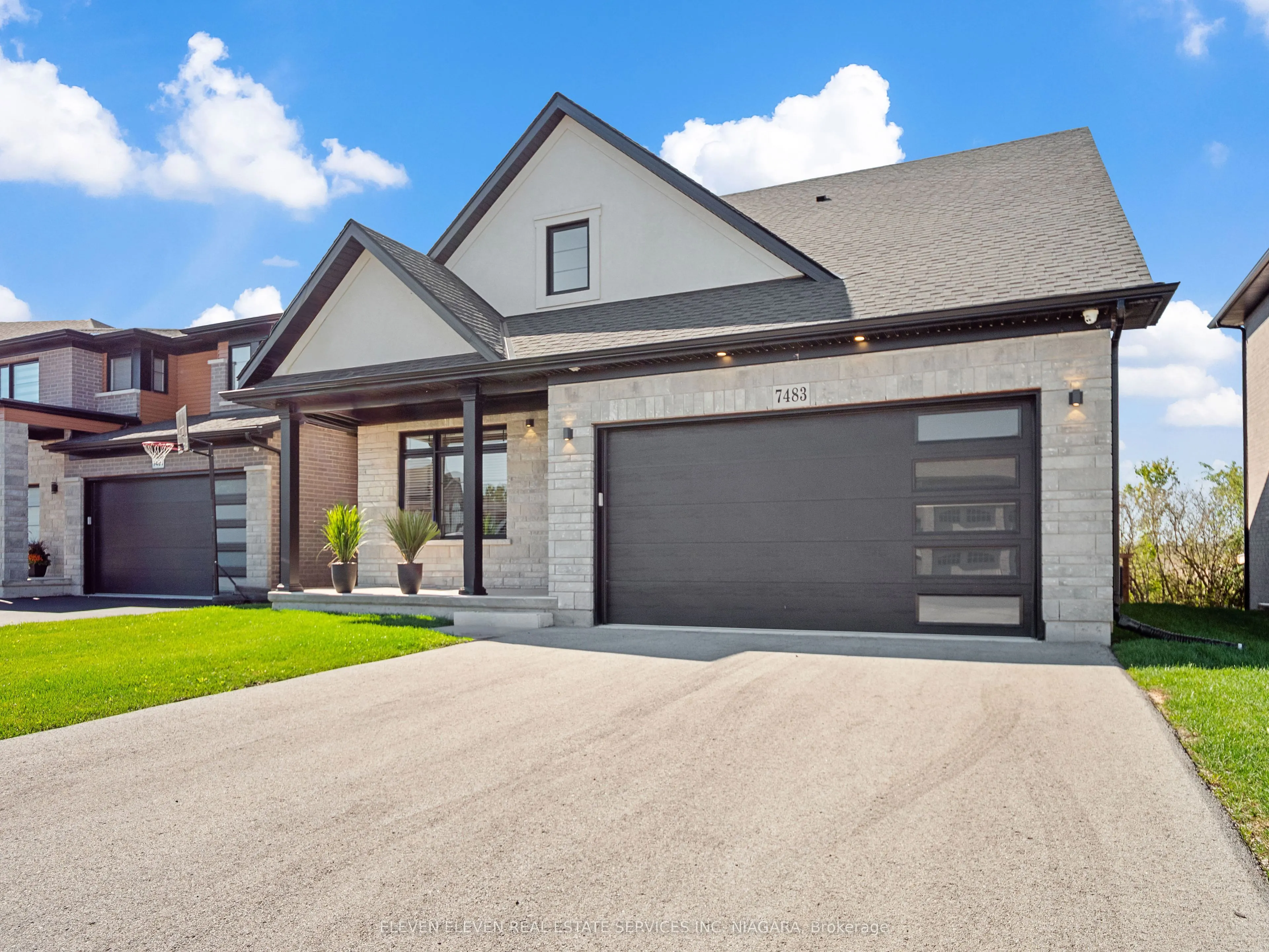7483 Sherrilee Crescent