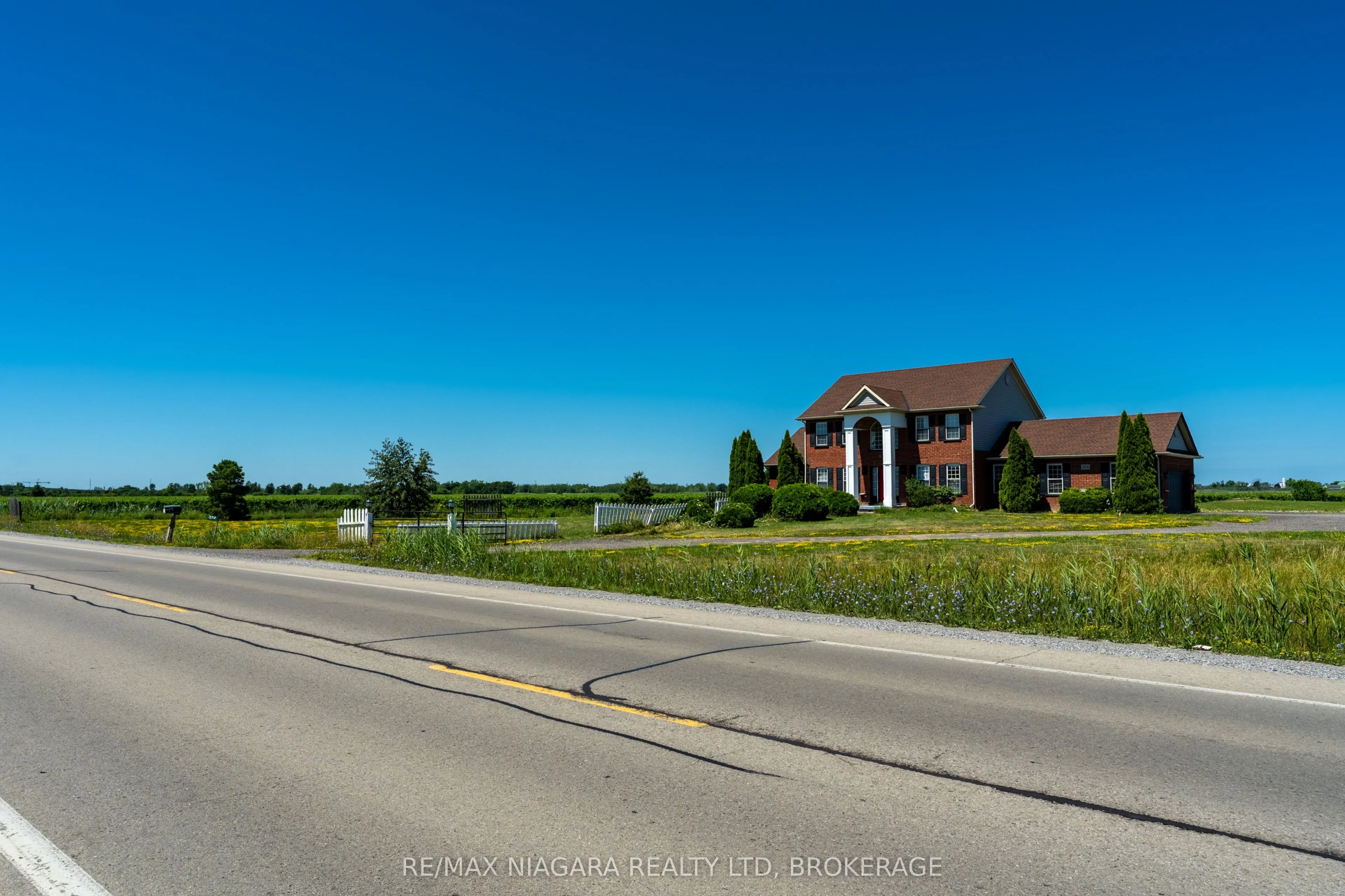 374 Niagara Stone Road