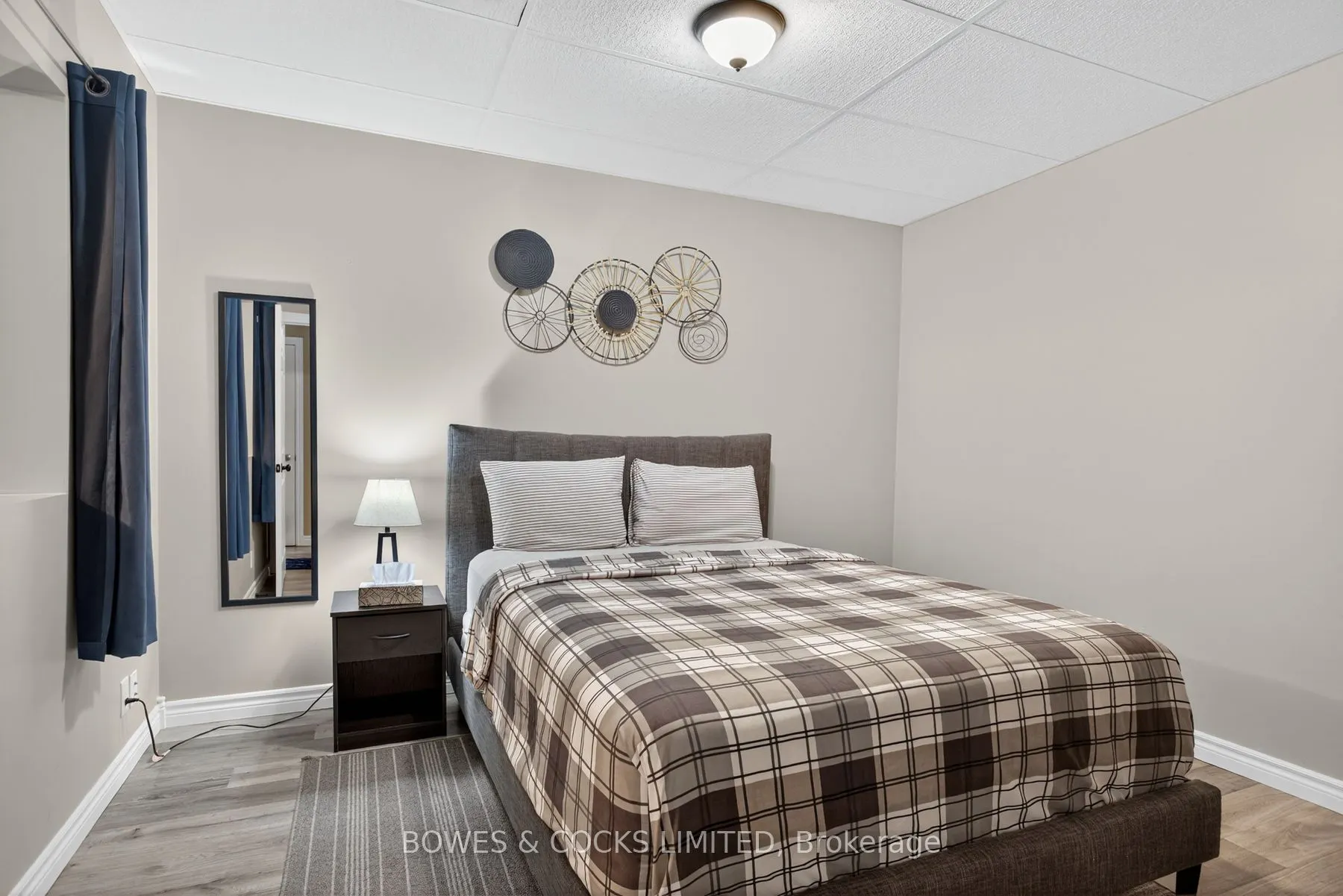 1425 Trent Lane