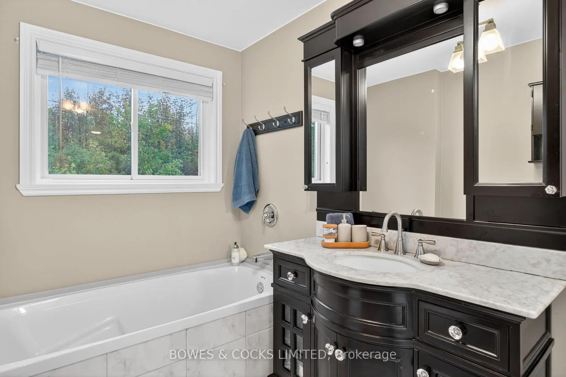 1425 Trent Lane