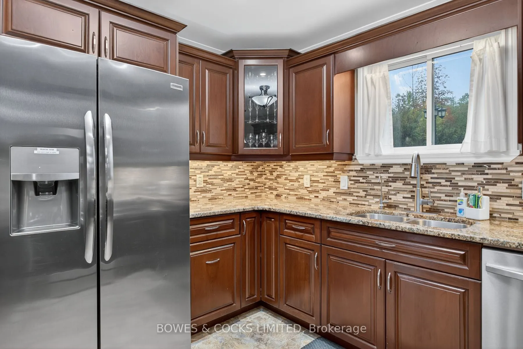 1425 Trent Lane