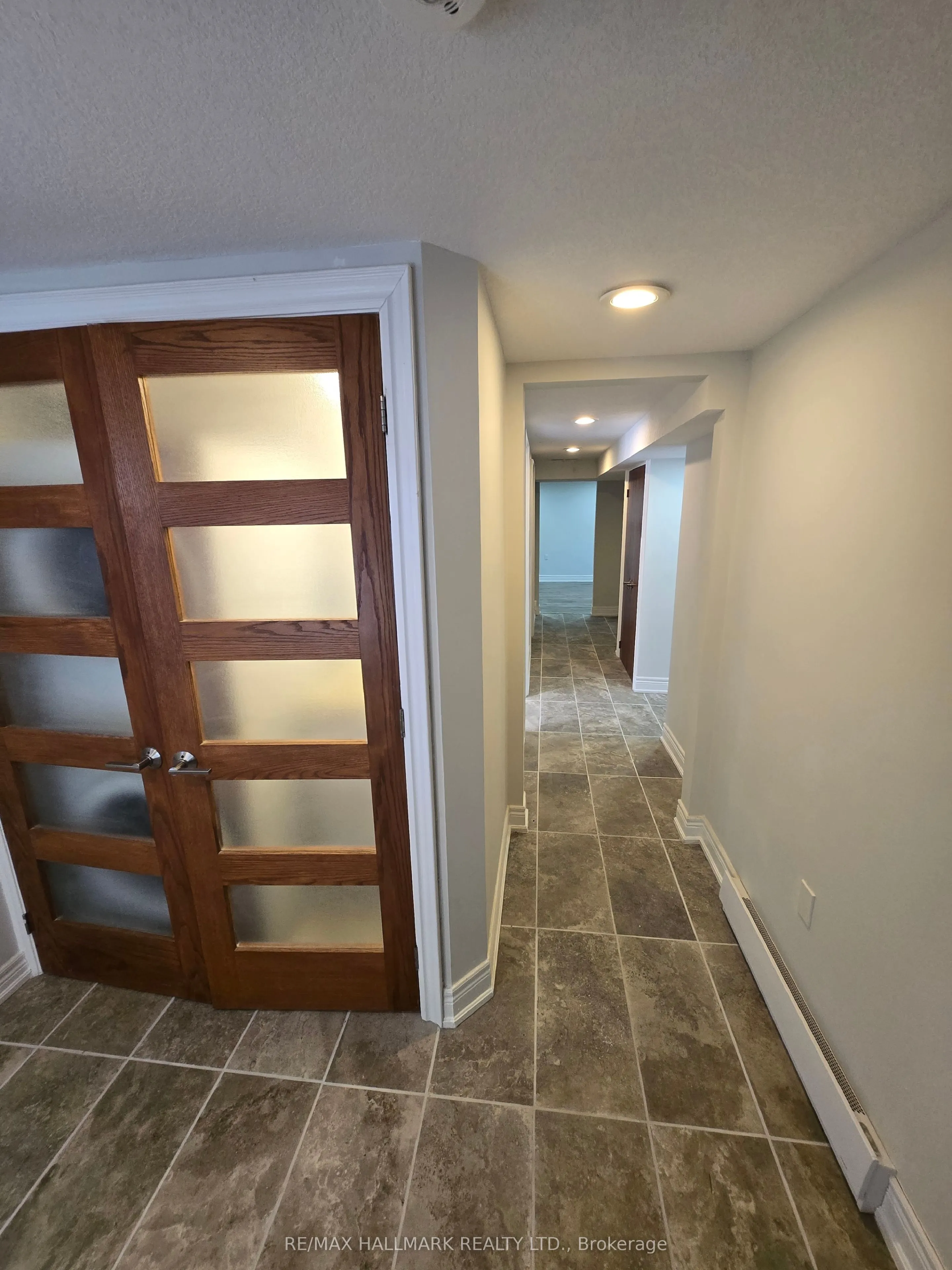 18 Summerside Crescent, #101