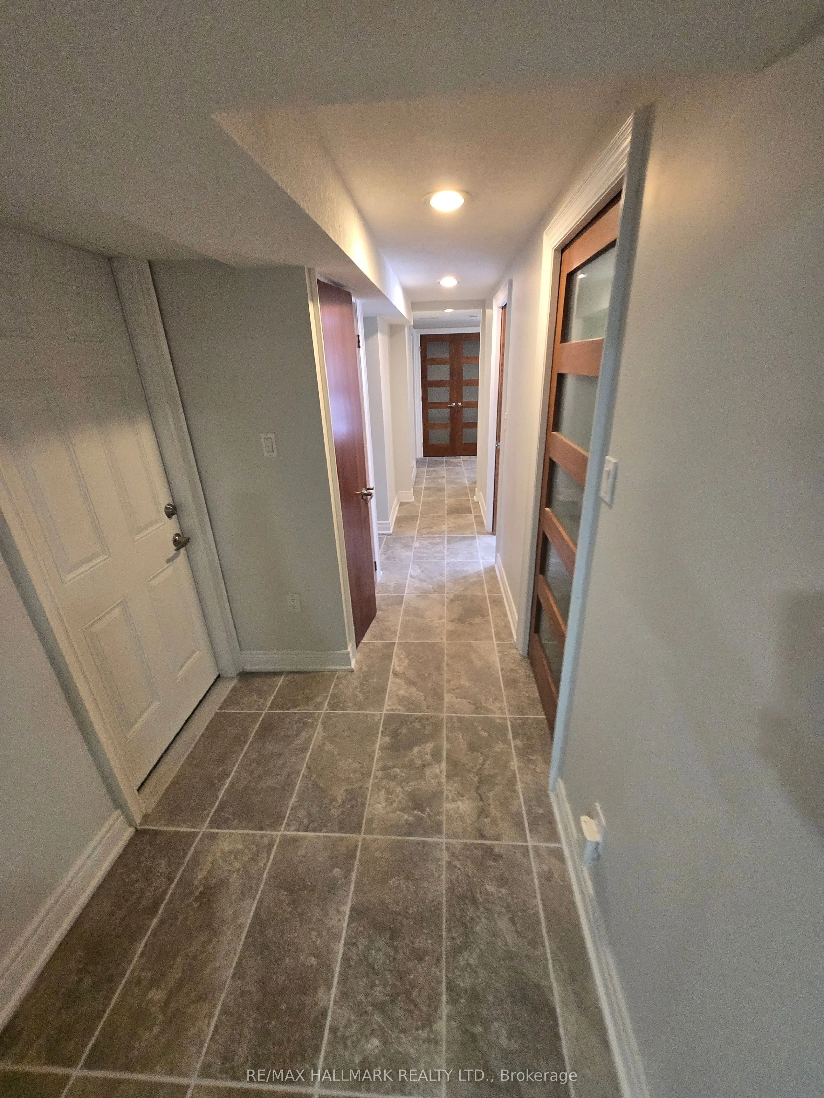 18 Summerside Crescent, #101