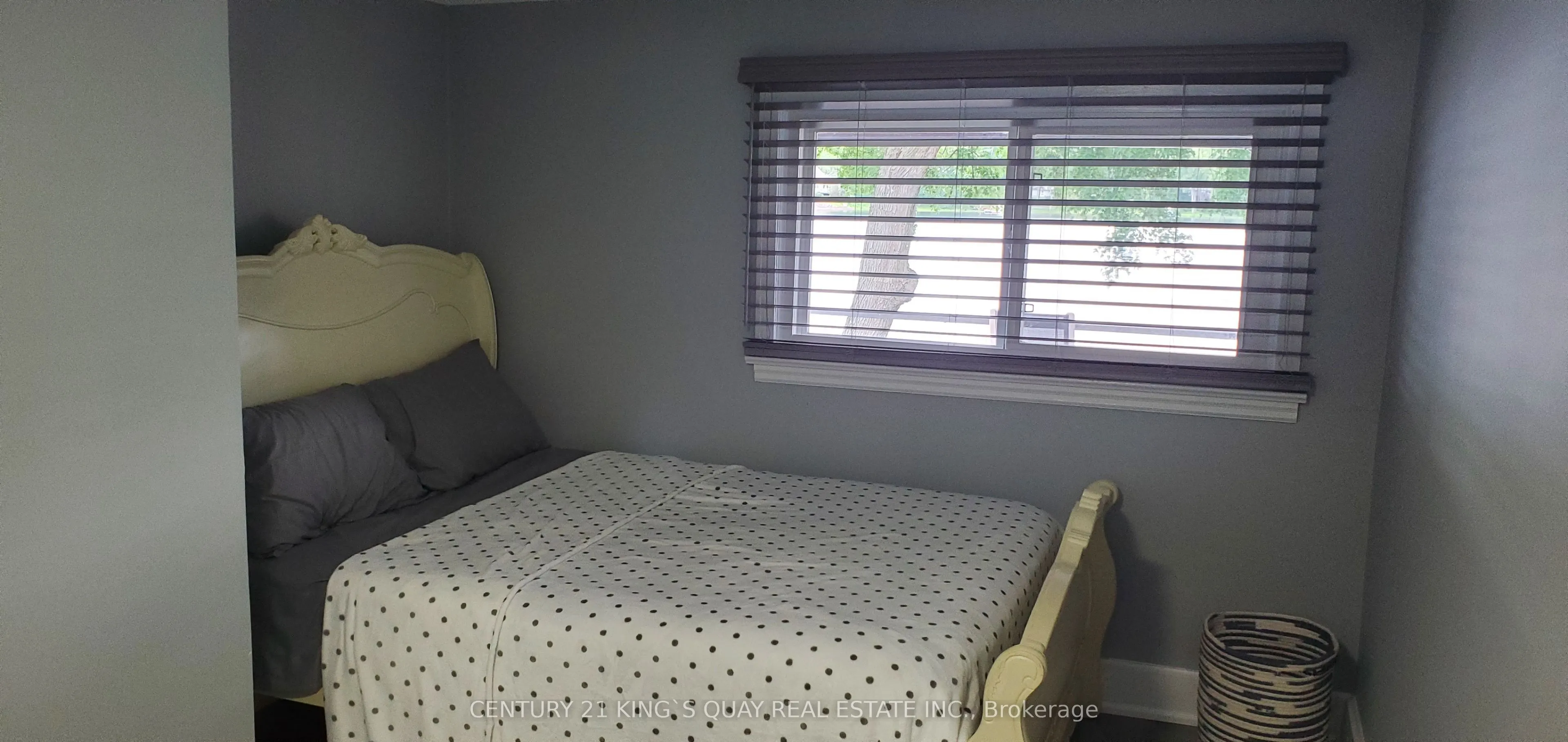 24 Cosy Cove Lane