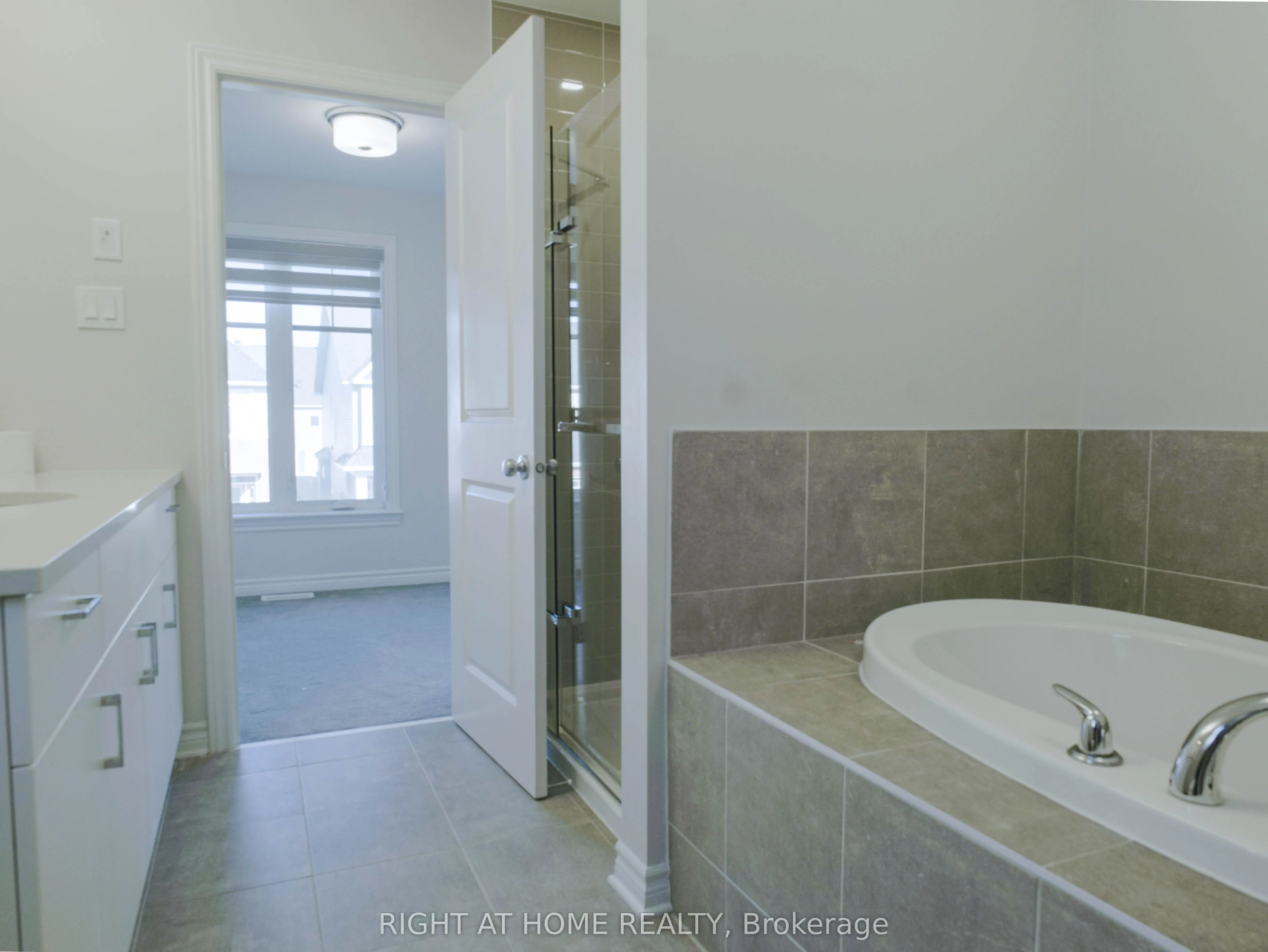 531 SONMARG Crescent