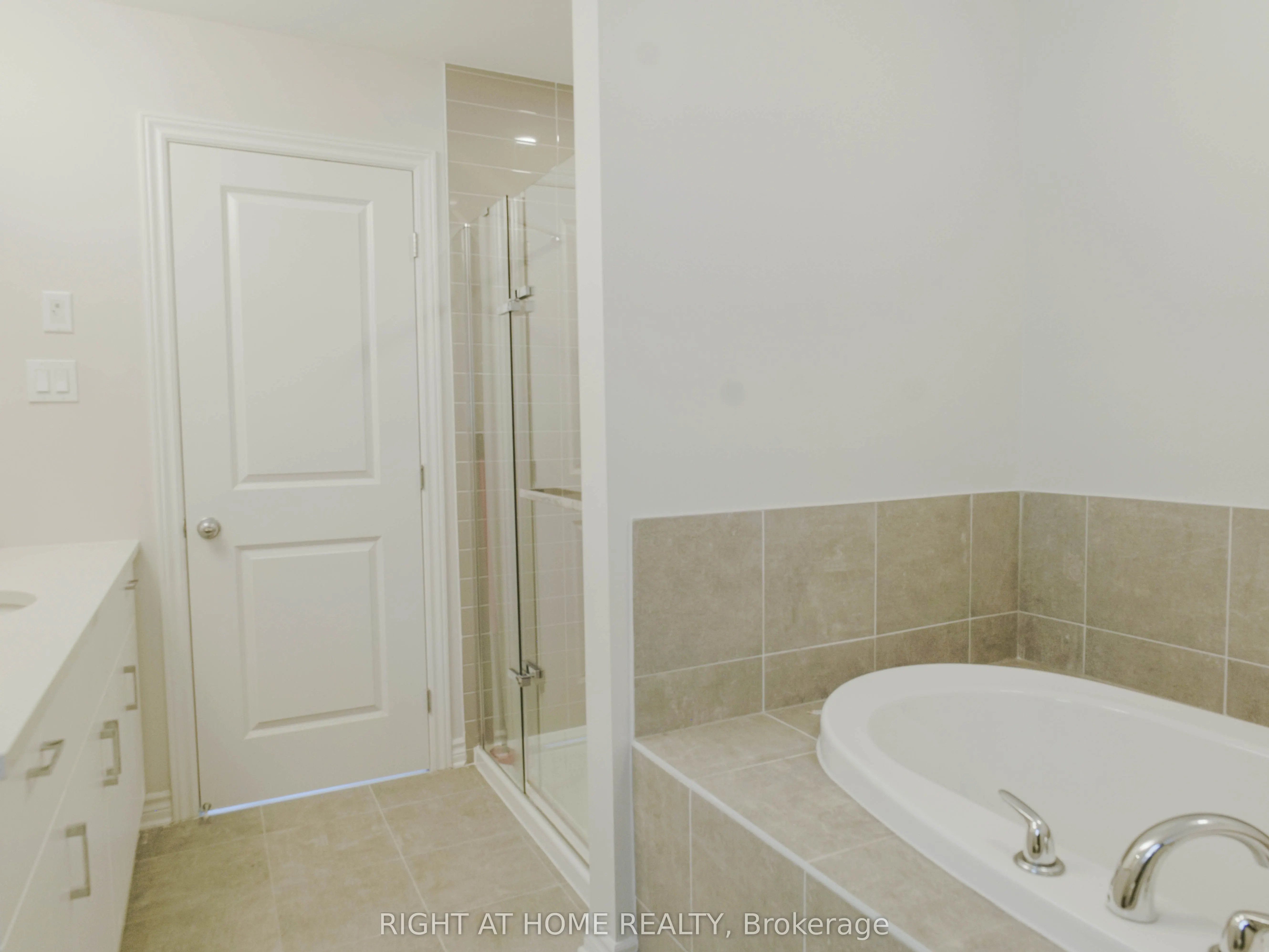 531 SONMARG Crescent