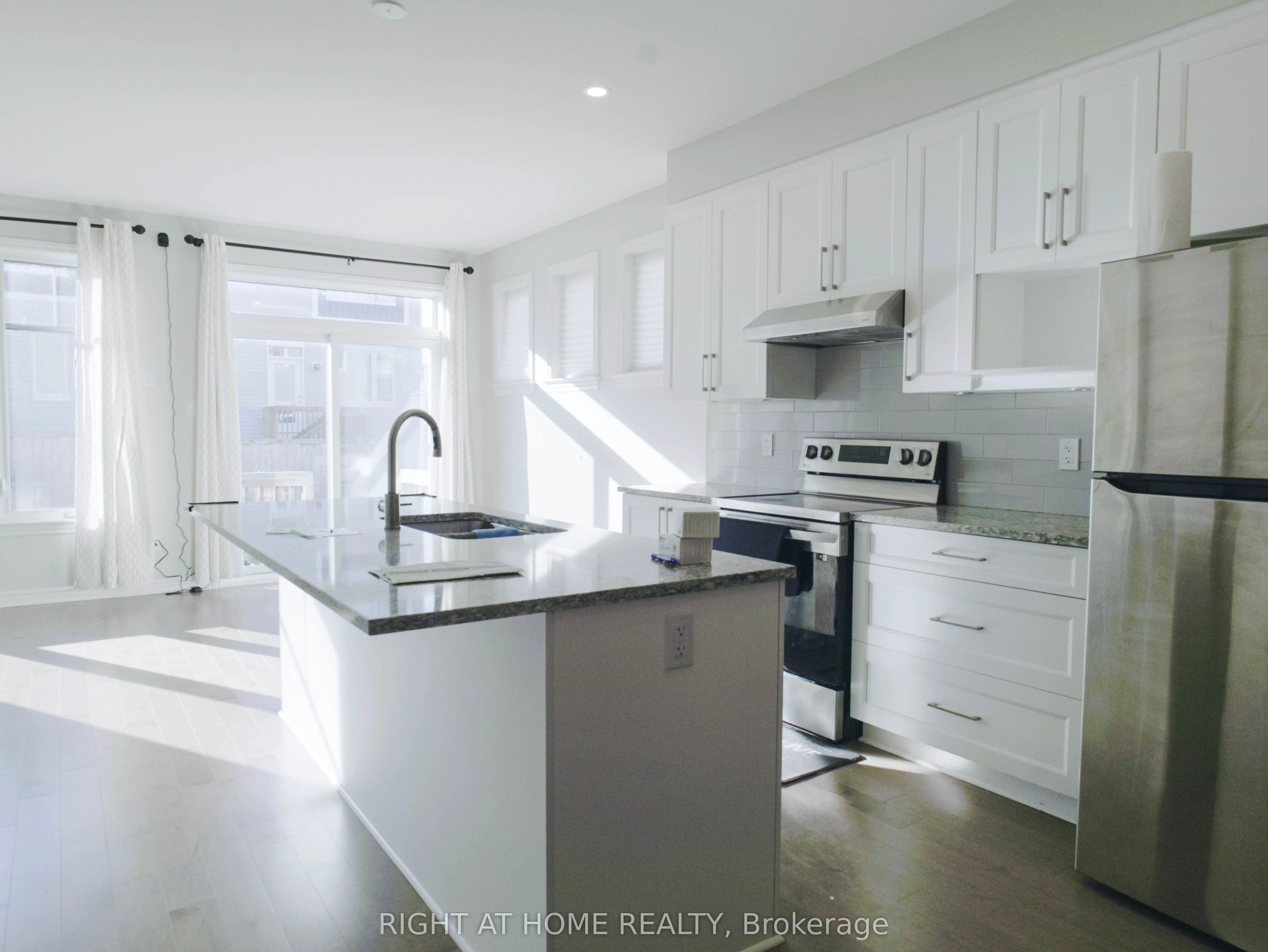 531 SONMARG Crescent