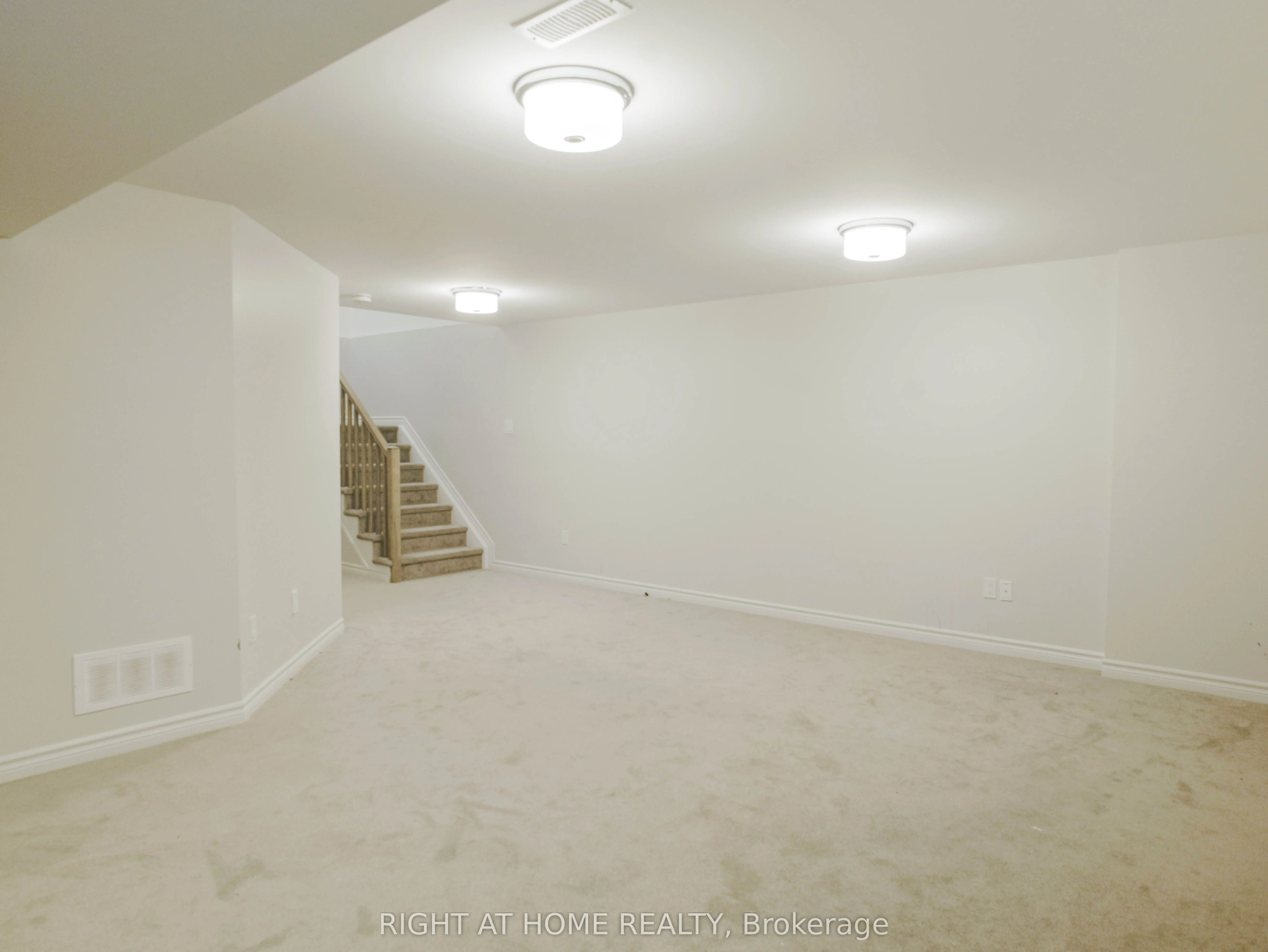 531 SONMARG Crescent