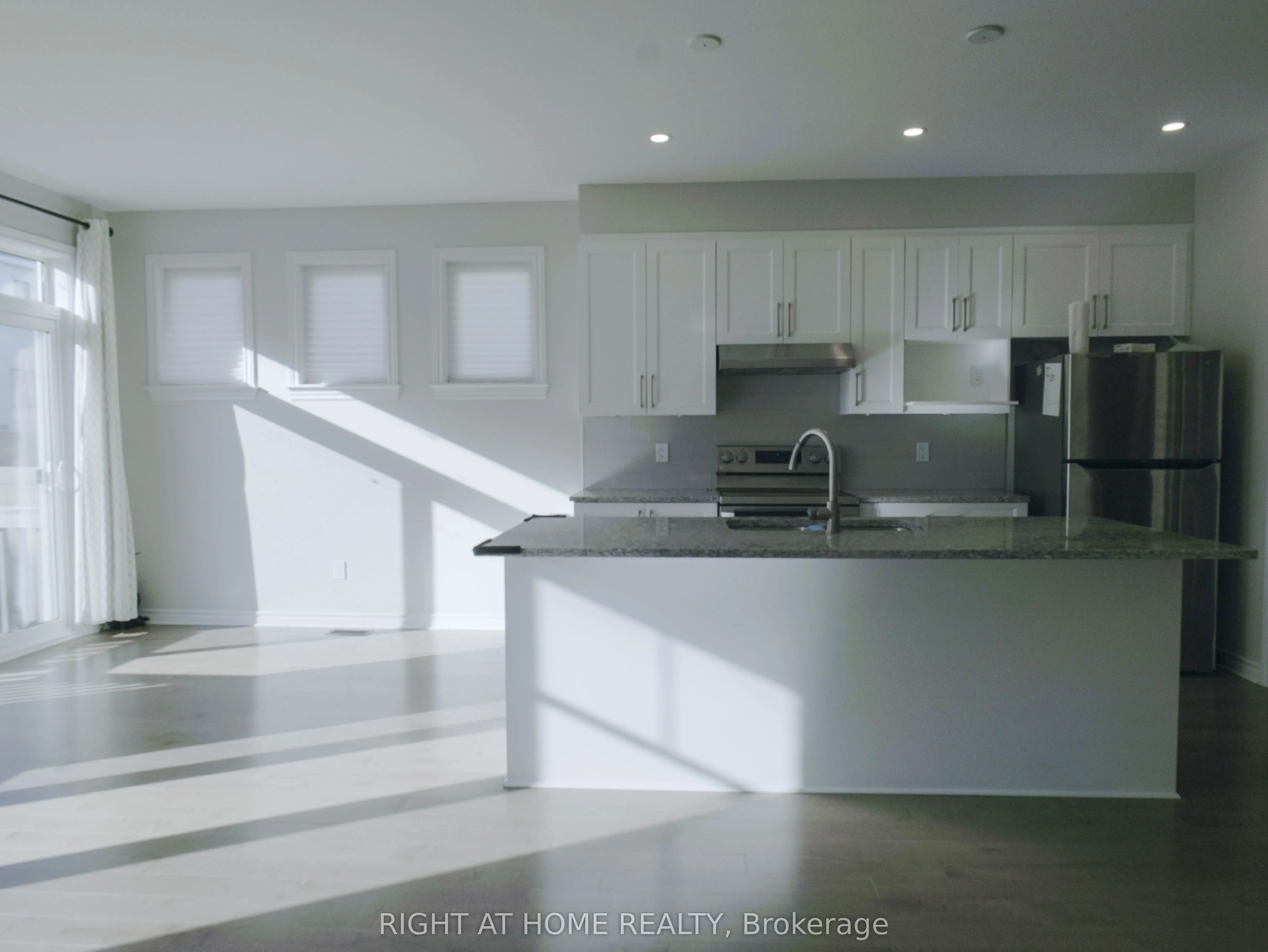 531 SONMARG Crescent