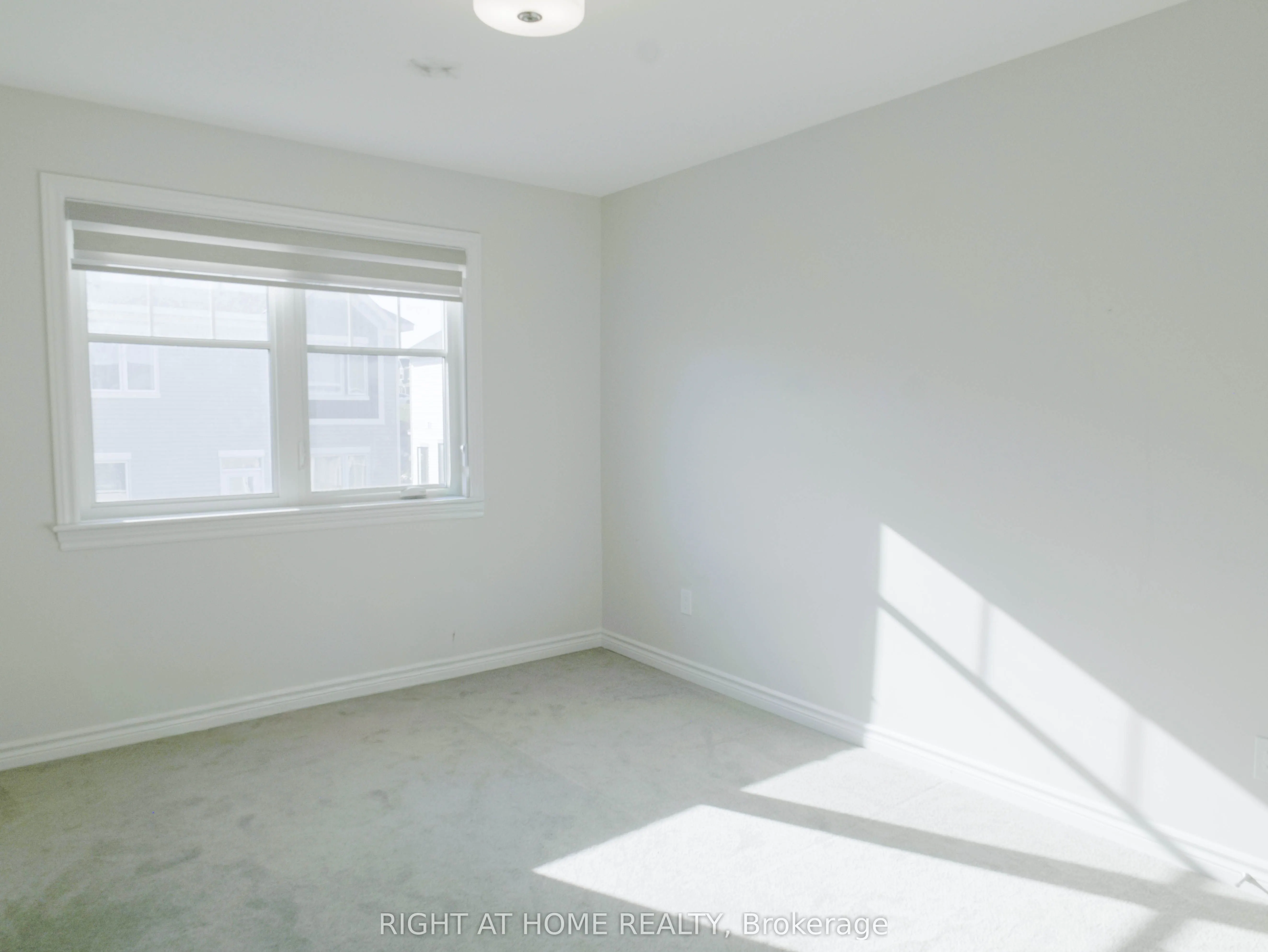 531 SONMARG Crescent