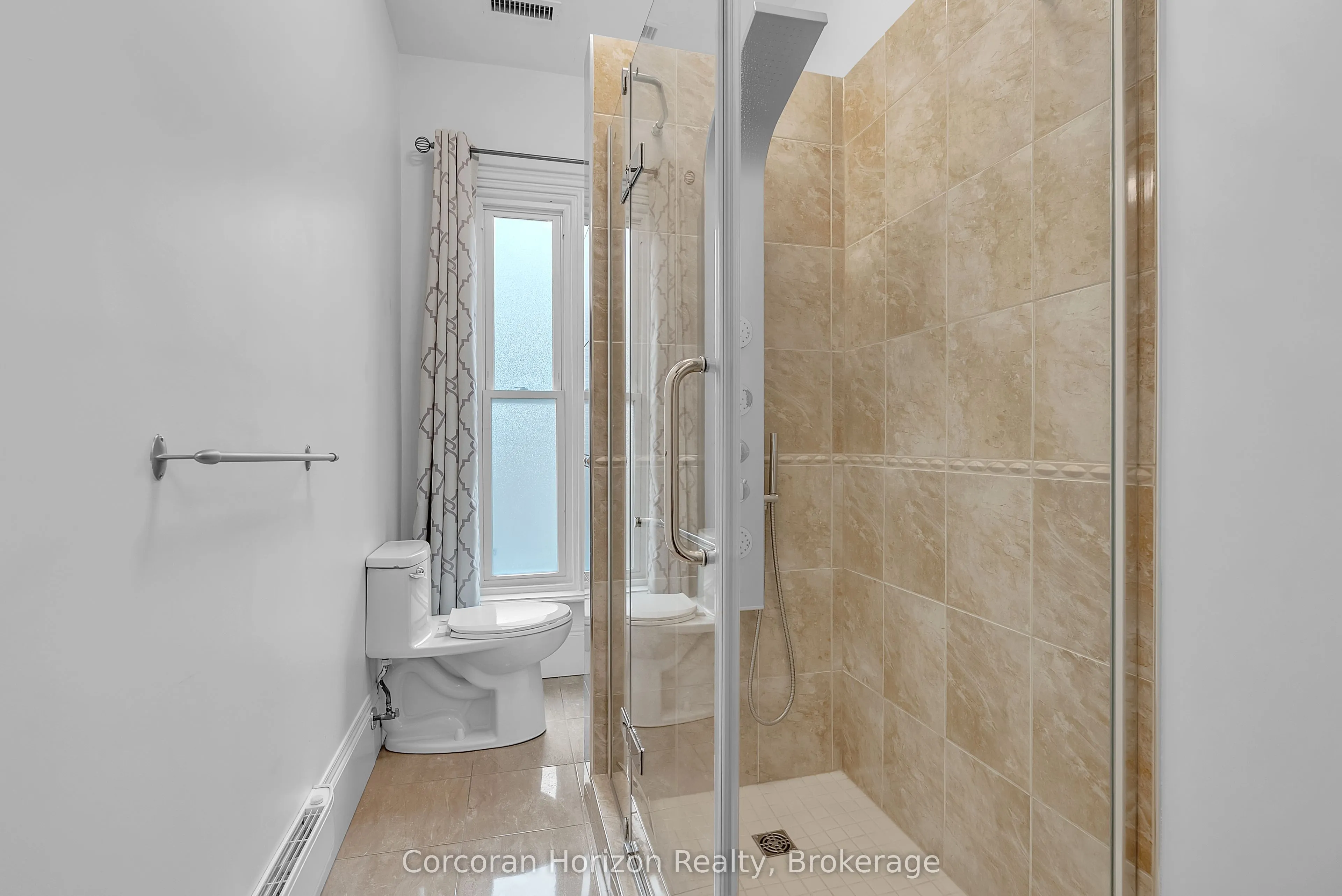 203 MacNab Street S, #2nd