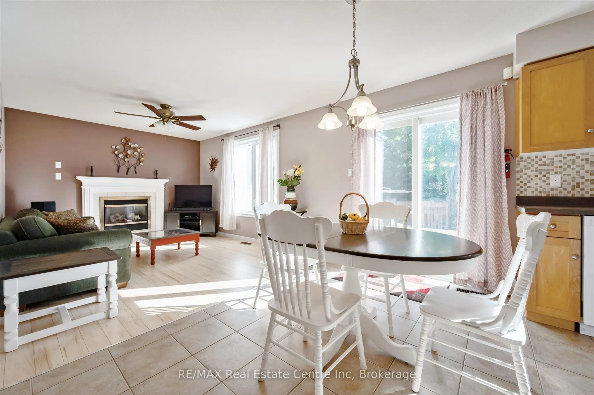 80 Clairfields Drive W