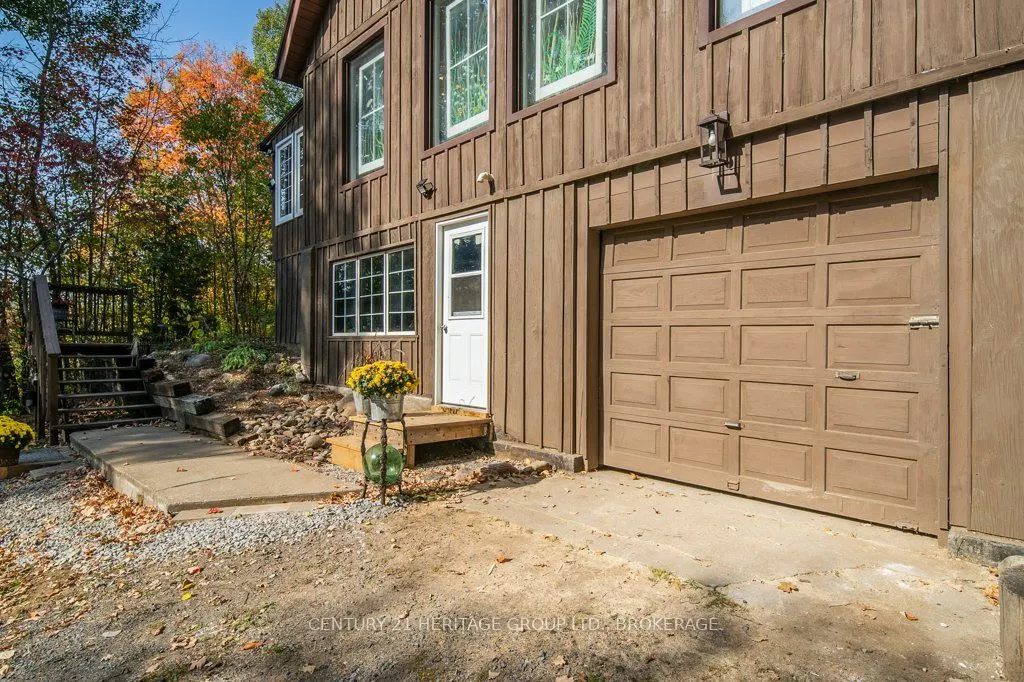 1433 Townline Road