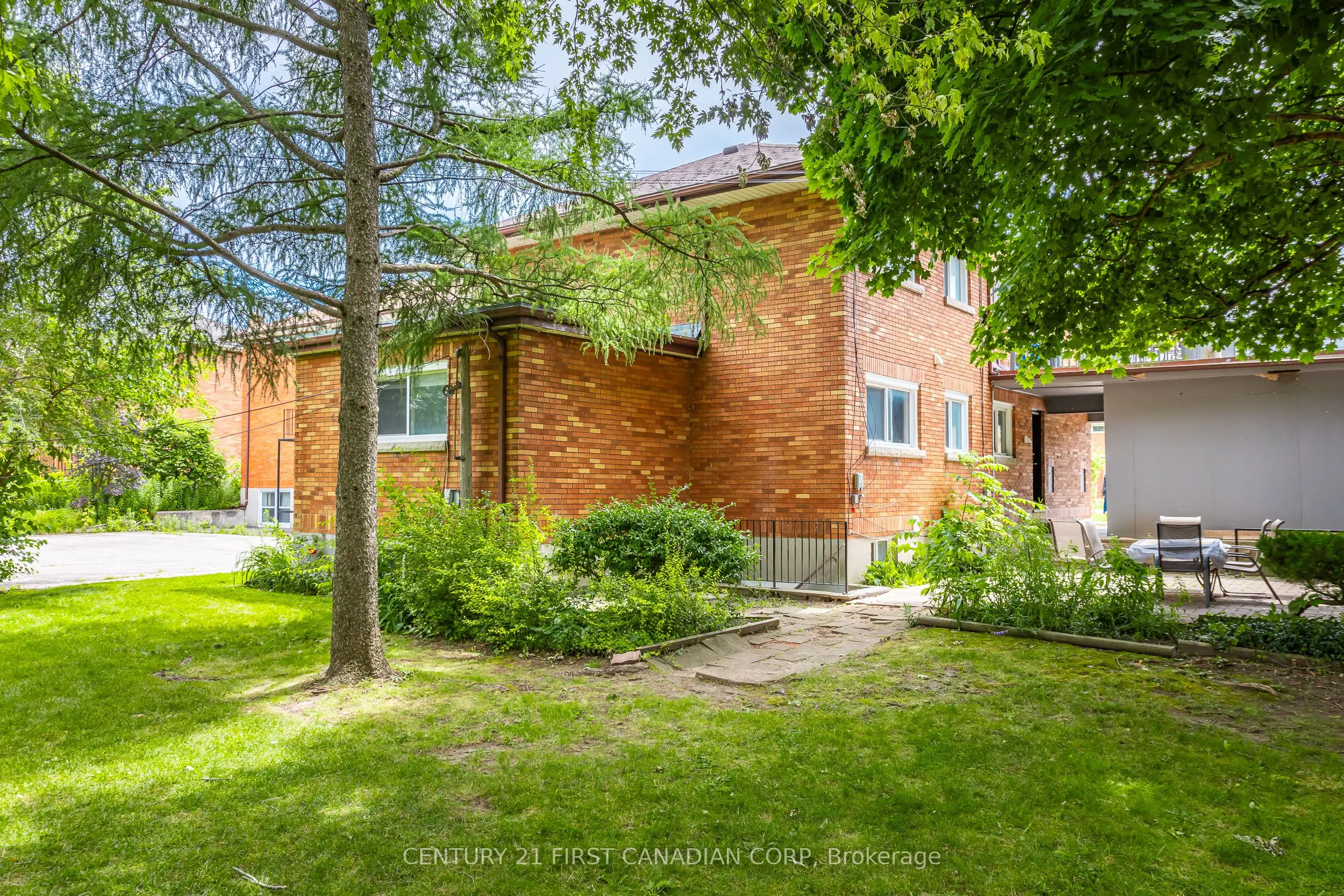 664 Cheapside Street