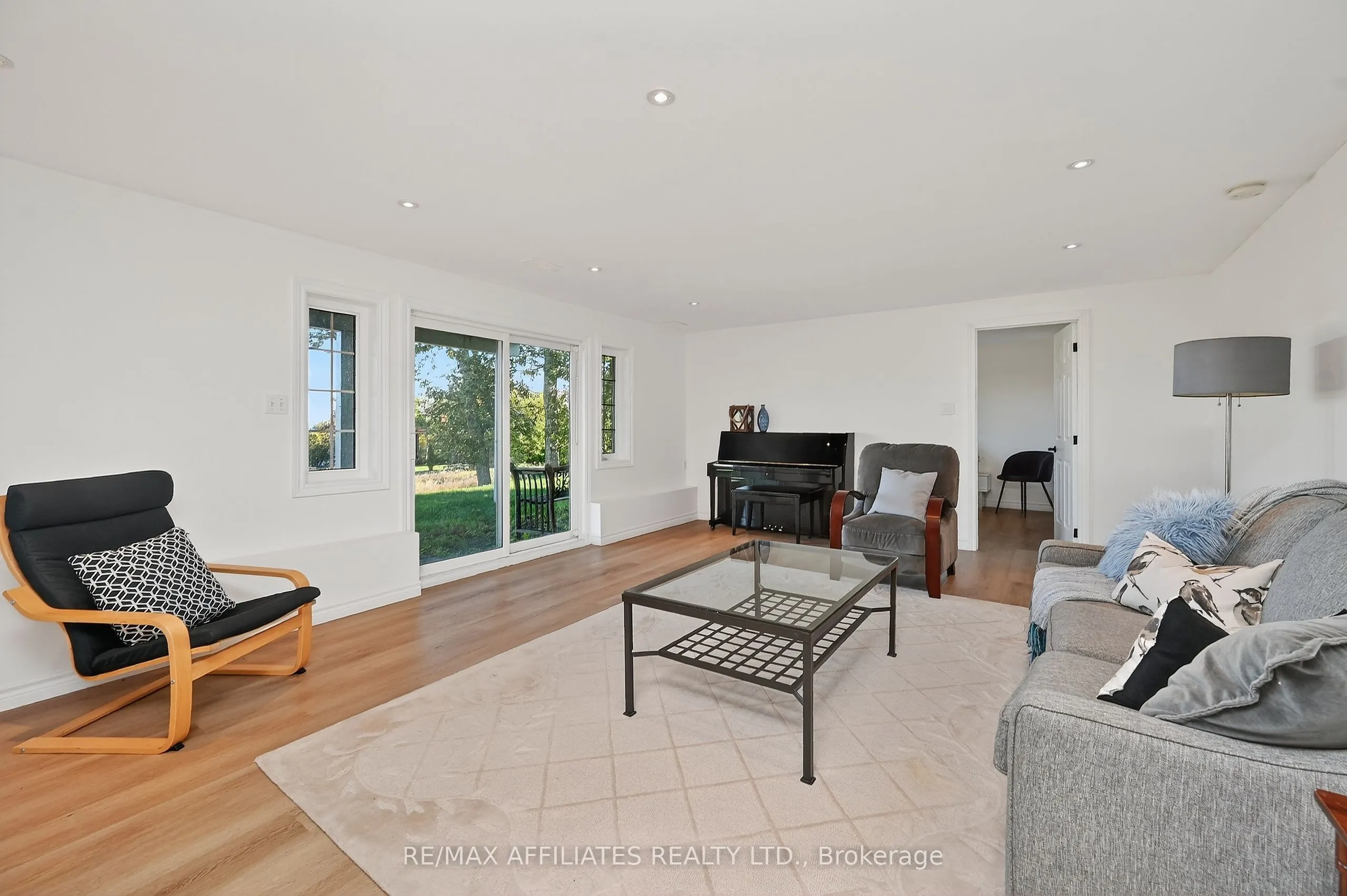8 Horace Drive