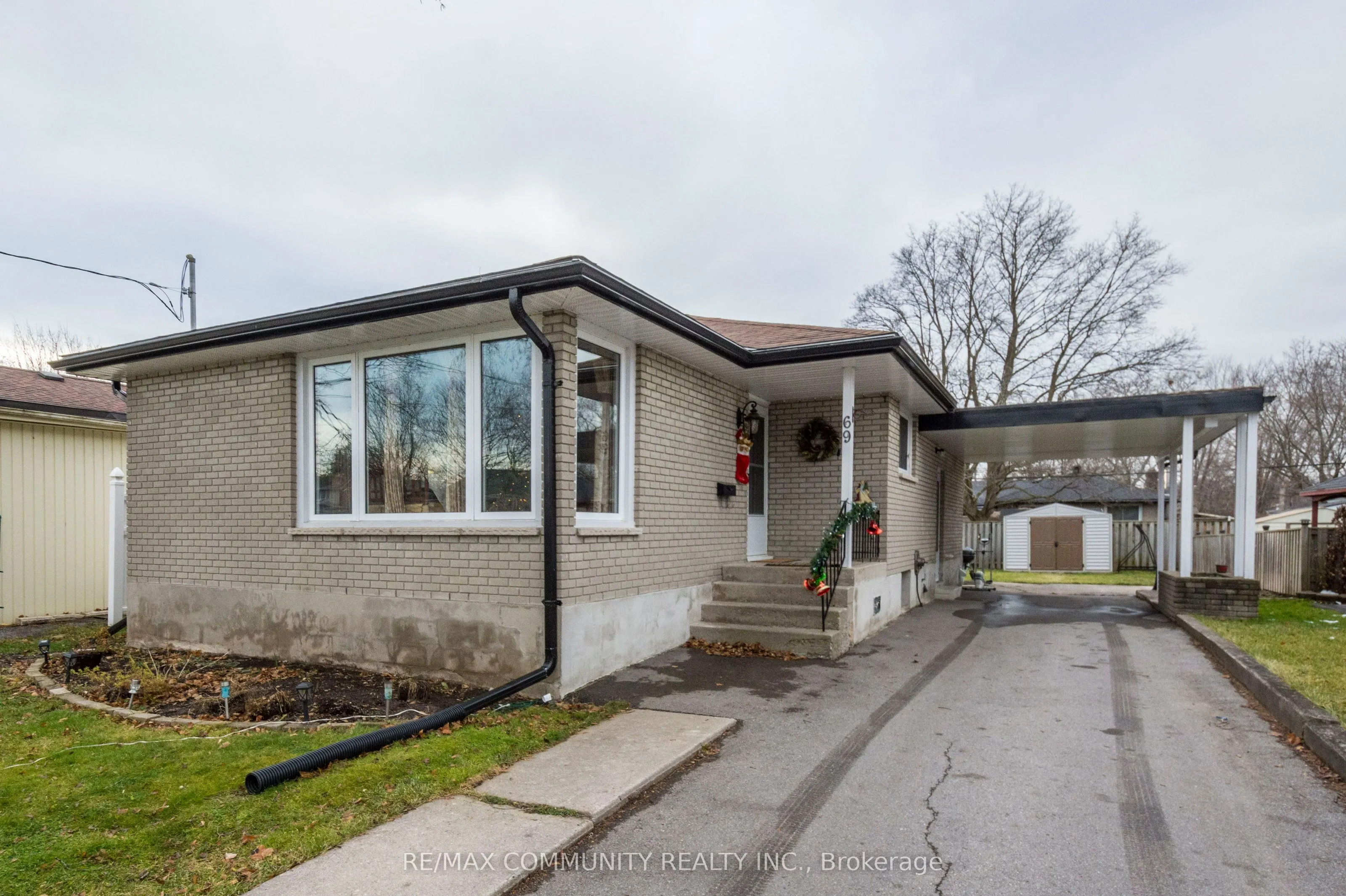 69 Elizabeth Crescent, #Basement