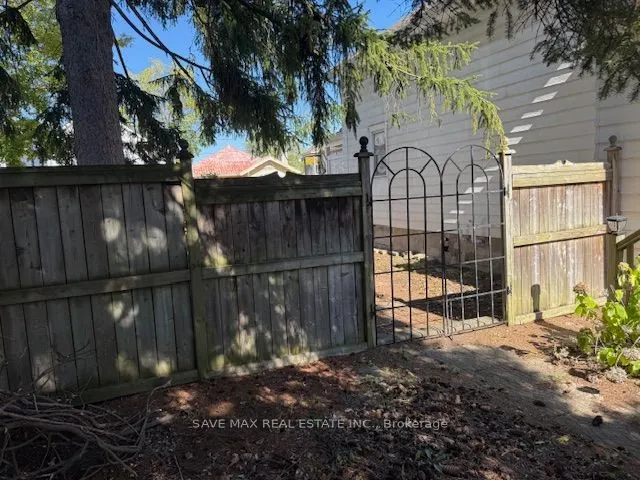 105 BALD Street